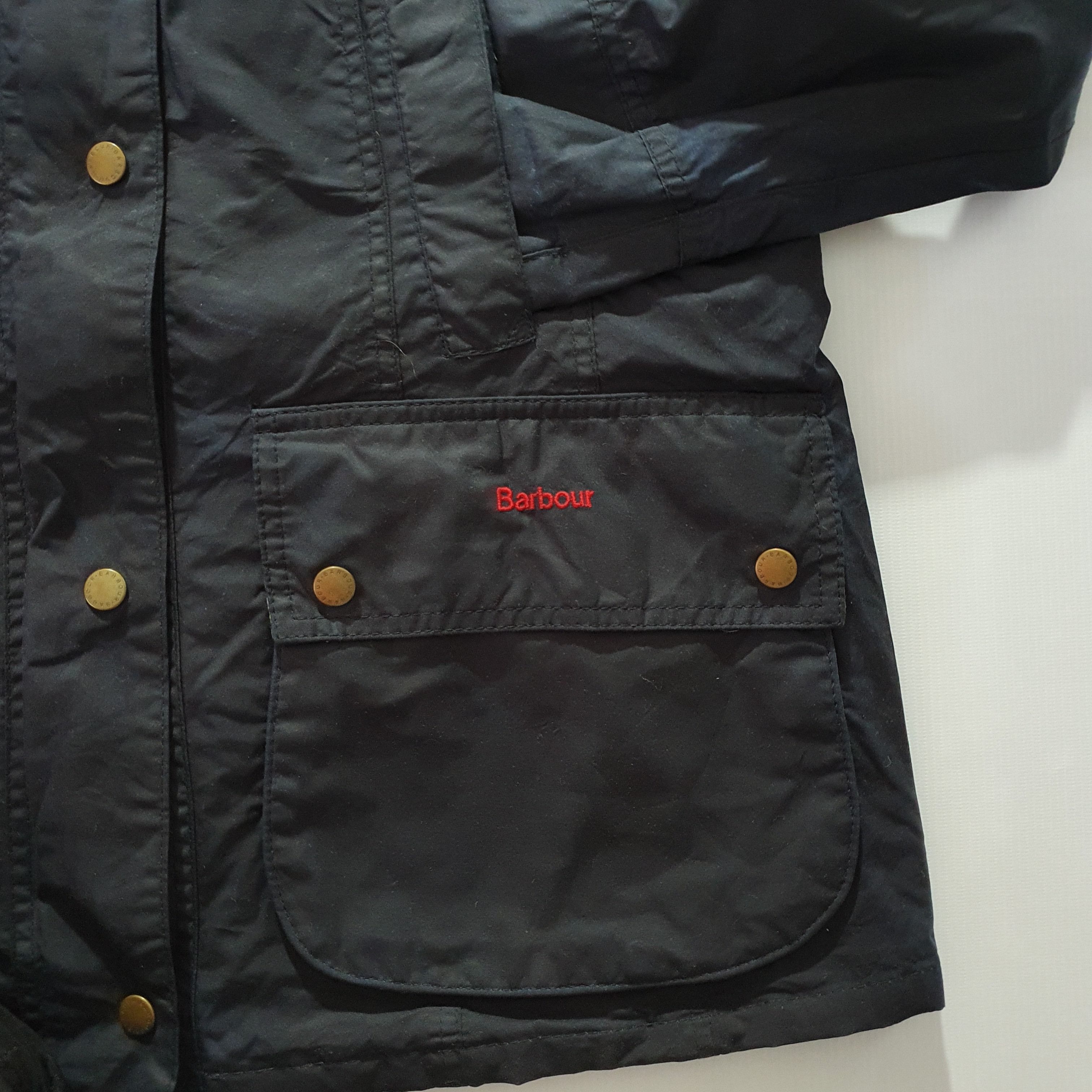 Barbour × Vintage Rare Barbour Corduroy Neck Multi pockets Jacket Size M / US 6-8 / IT 42-44 - 9 Thumbnail