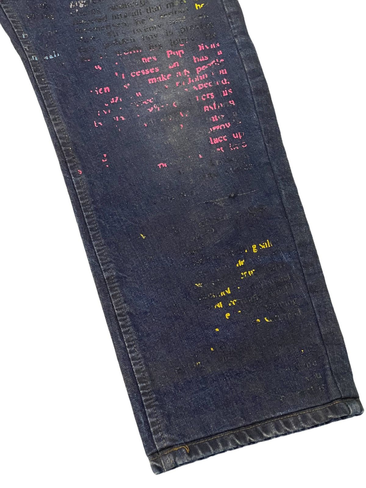 John Galliano Made in Italy Galliano Newspaper Patch Jeans Regular 9🟦 Size US 33 - 5 Thumbnail