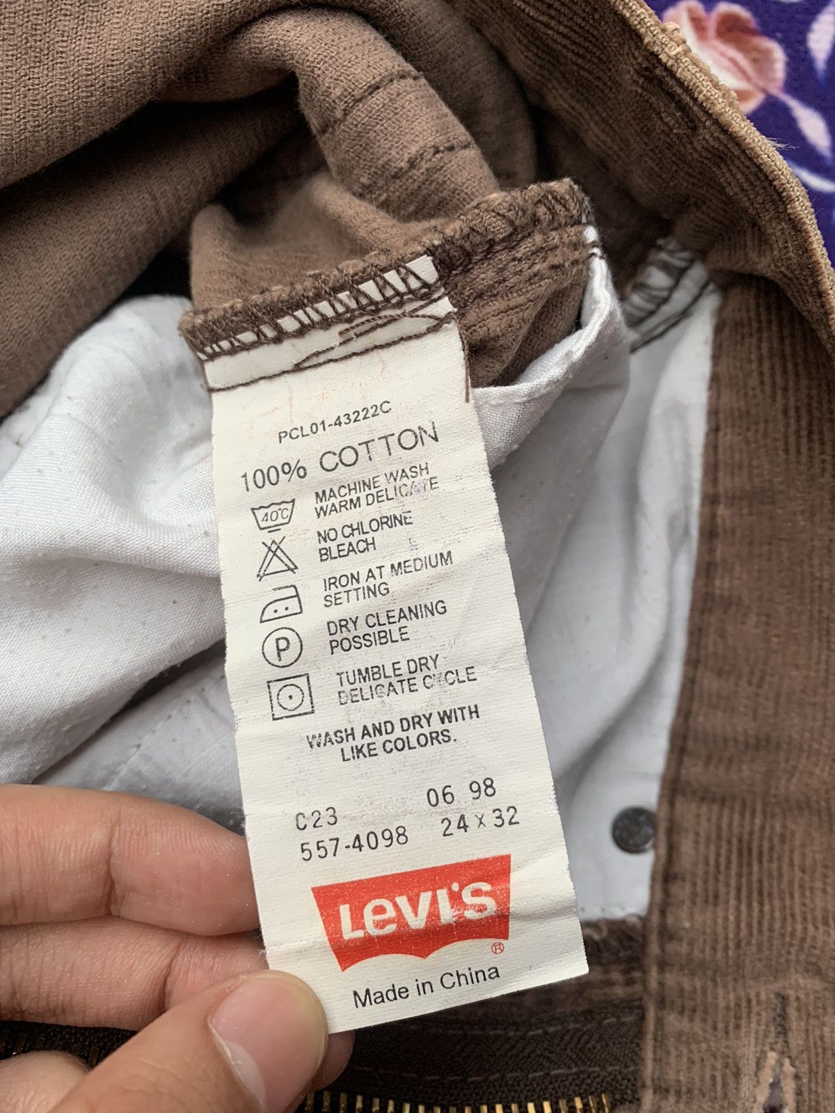 Levi's Levis 557 White Tag Corduroy Pants Size US 26 / EU 42 - 5 Thumbnail