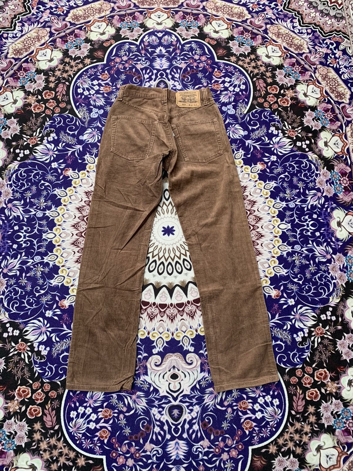 Levi's Levis 557 White Tag Corduroy Pants Size US 26 / EU 42 - 1 Thumbnail