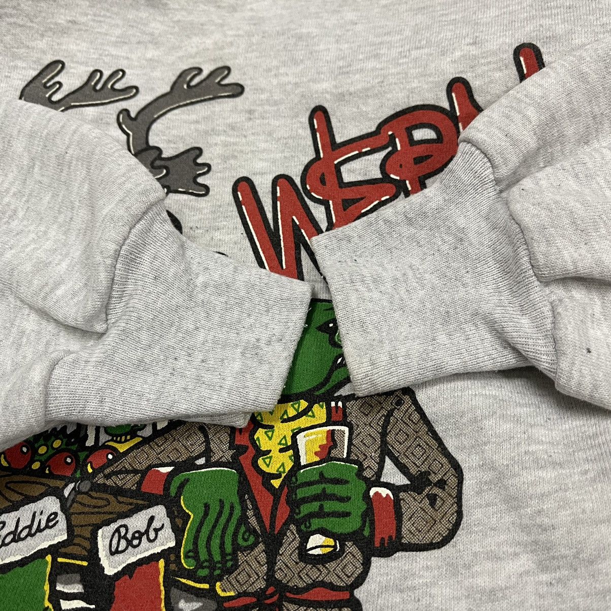 Vintage Vintage 90s WEBN cincinnati radio frog christmas sweatshirt Size US L / EU 52-54 / 3 - 3 Thumbnail