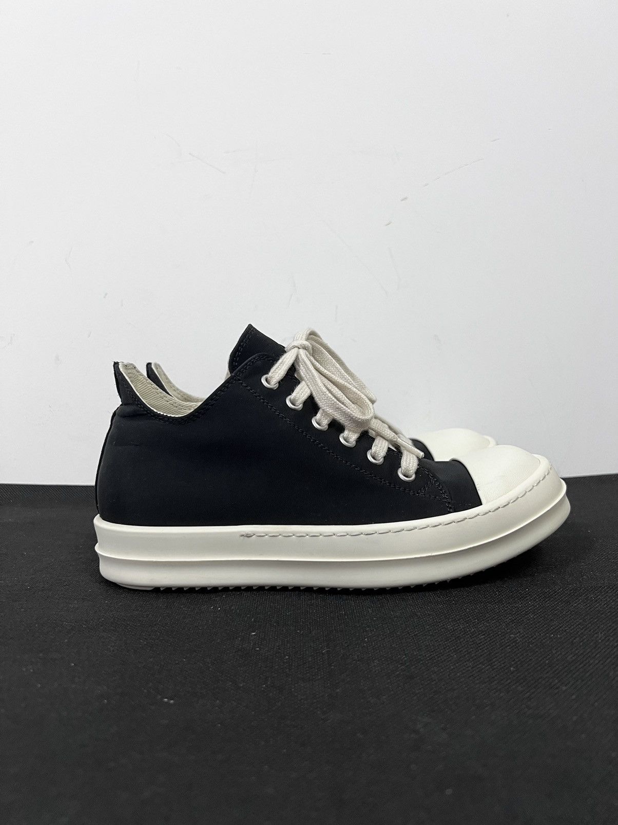 Rick Owens Drkshdw Rick owens drkshdw ramones low sneakers sz 36 Size US 6 / IT 36 - 4 Thumbnail