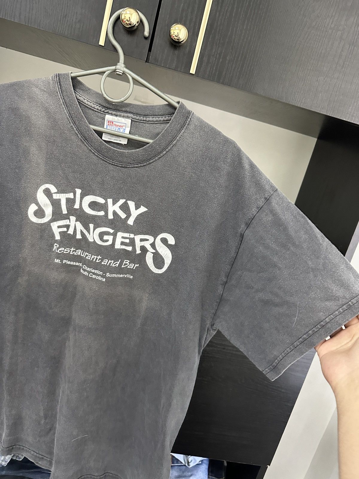Vintage Vintage 90’s Faded Humor Sticky Fingers T-Shirt Japan Style Size US L / EU 52-54 / 3 - 3 Thumbnail