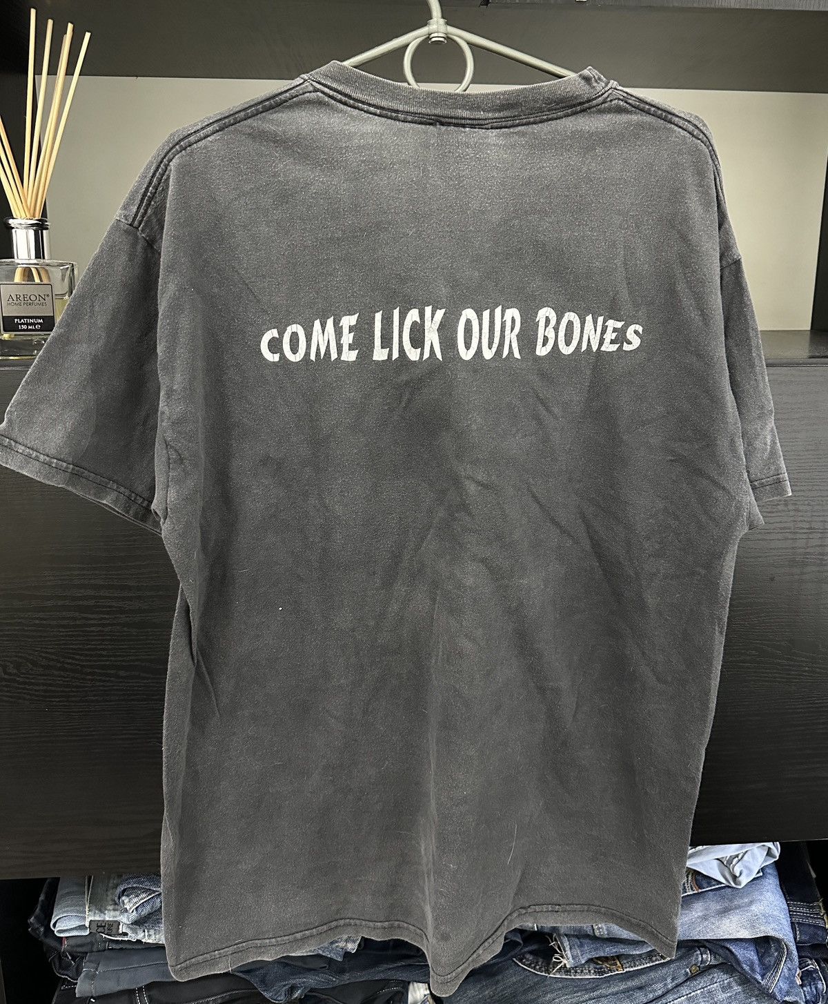 Vintage Vintage 90’s Faded Humor Sticky Fingers T-Shirt Japan Style Size US L / EU 52-54 / 3 - 2 Thumbnail