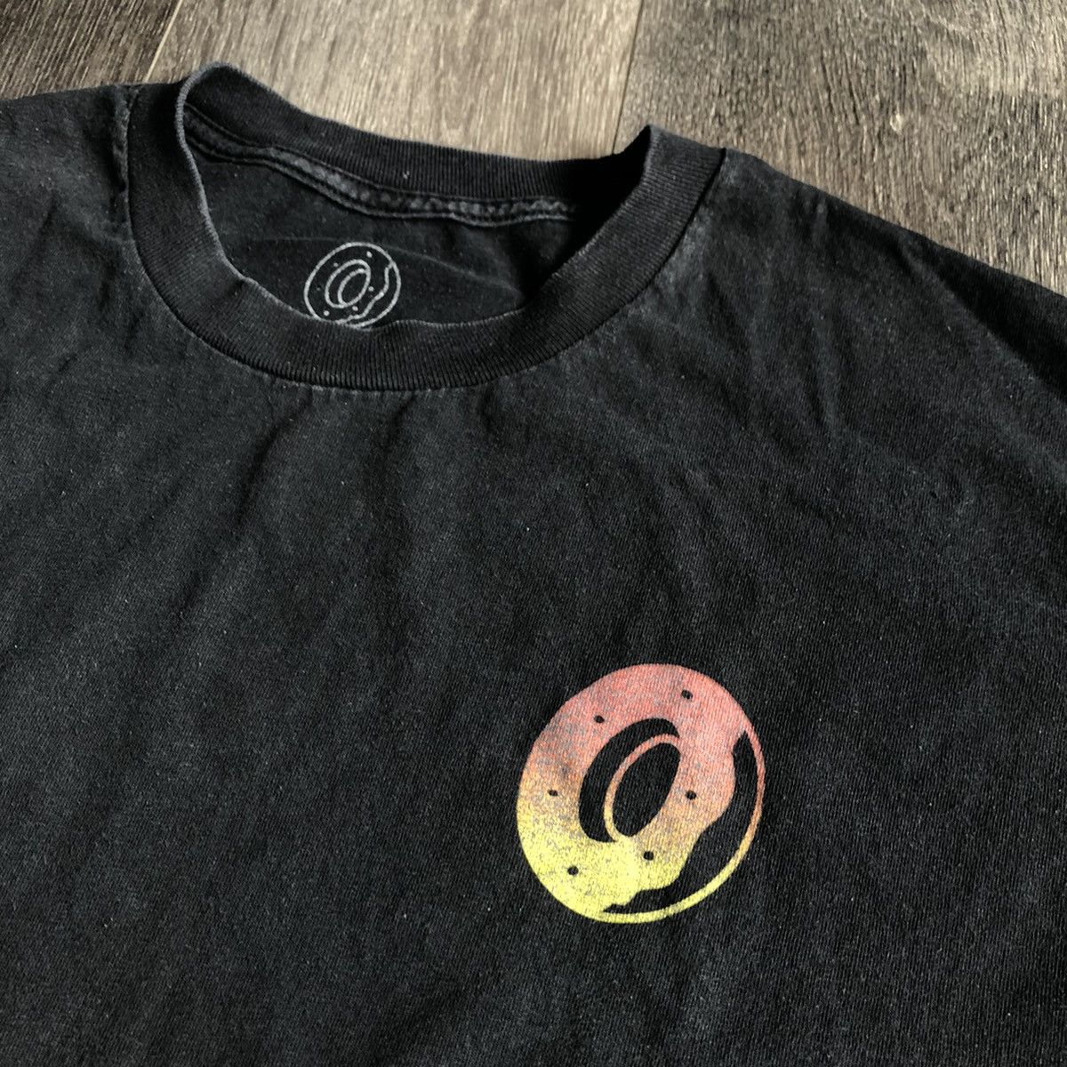 Odd Future Odd Future OFWGKTA X Santa Cruz Donut Graphic Logo Tee Shirt Size US L / EU 52-54 / 3 - 2 Thumbnail