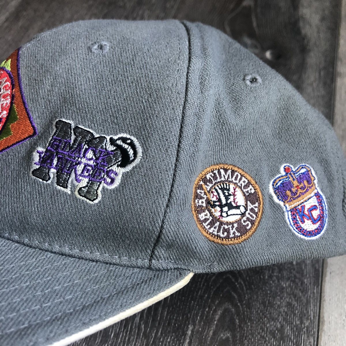 Authentic Negro Leagues Vintage 1990s NLBM Negro Baseball League Patches Fitted Hat Size ONE SIZE - 2 Thumbnail