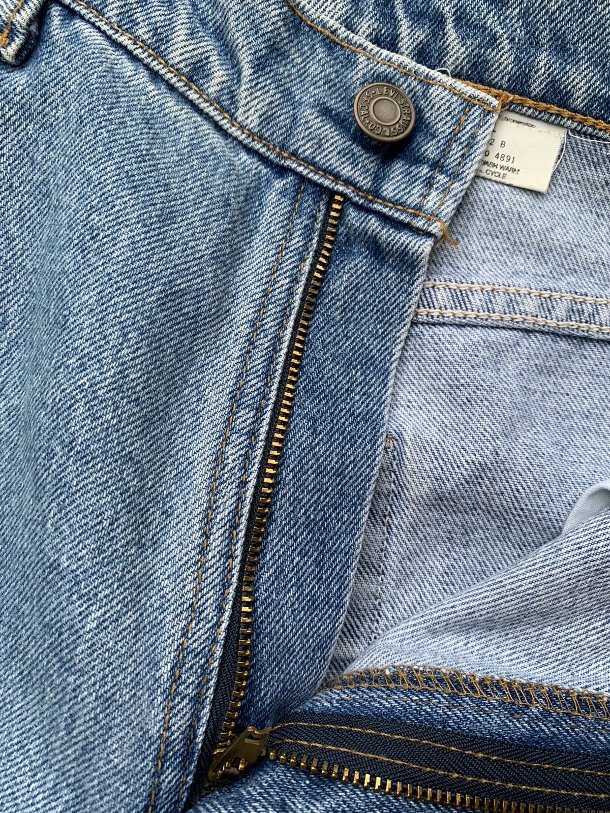 Other Vintage Levis 560 Distressed Denim Size US 30 / EU 46 - 3 Thumbnail