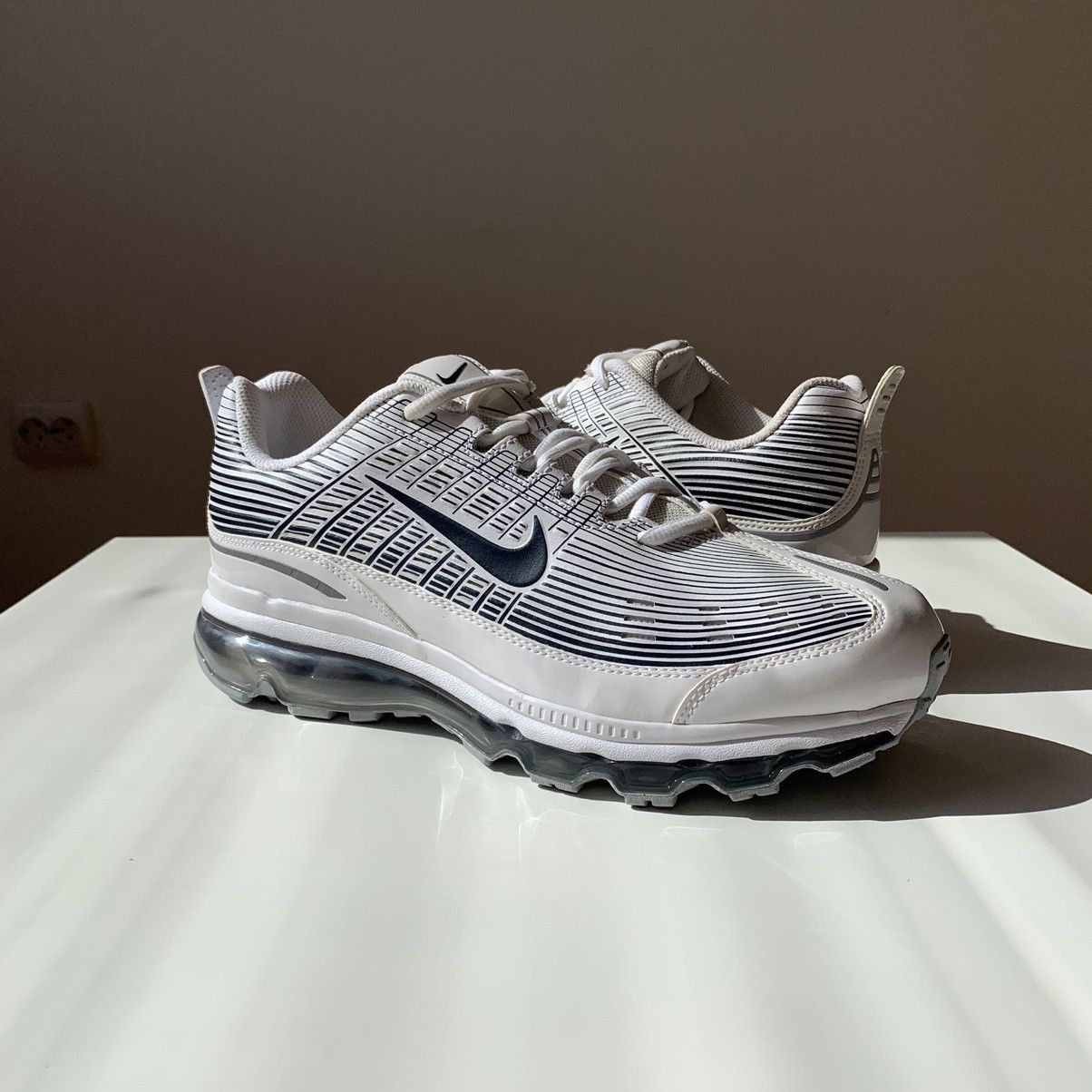 Nike !NEW Nike Air Max 2006 (360) Leather White Obsidian Size US 9 / EU 42 - 10 Thumbnail
