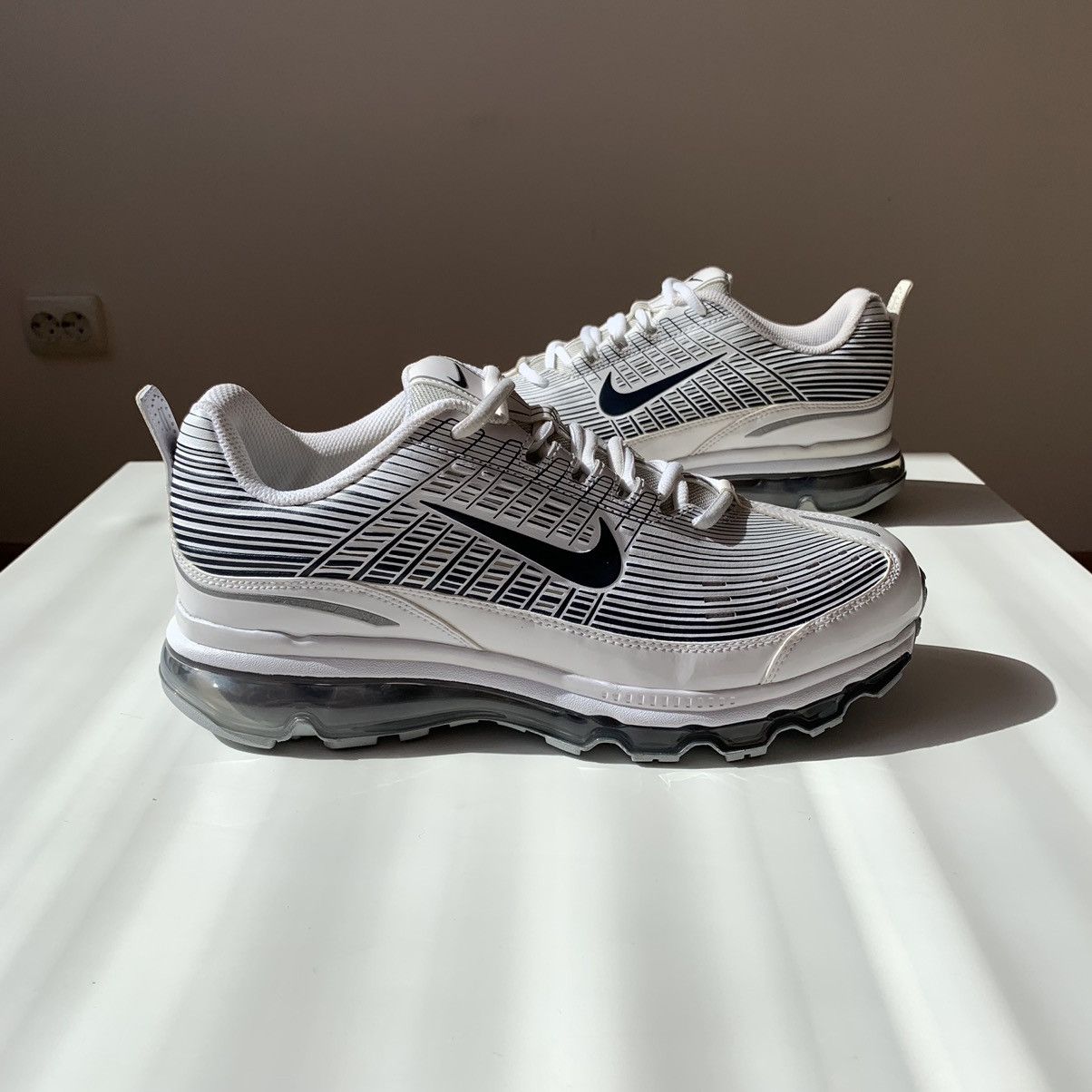 Nike !NEW Nike Air Max 2006 (360) Leather White Obsidian Size US 9 / EU 42 - 3 Thumbnail