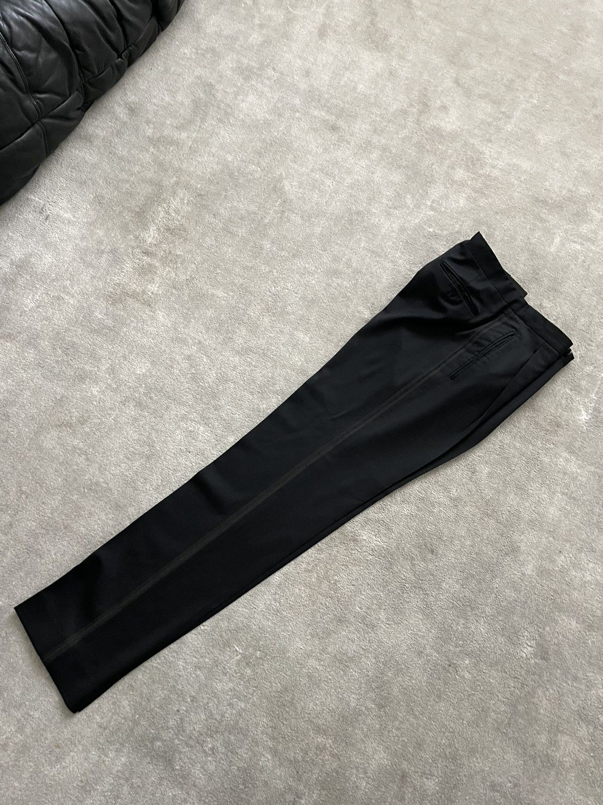 Giorgio Armani Black Armani Peak Lapel Wool Tuxedo Size 36R - 9 Thumbnail