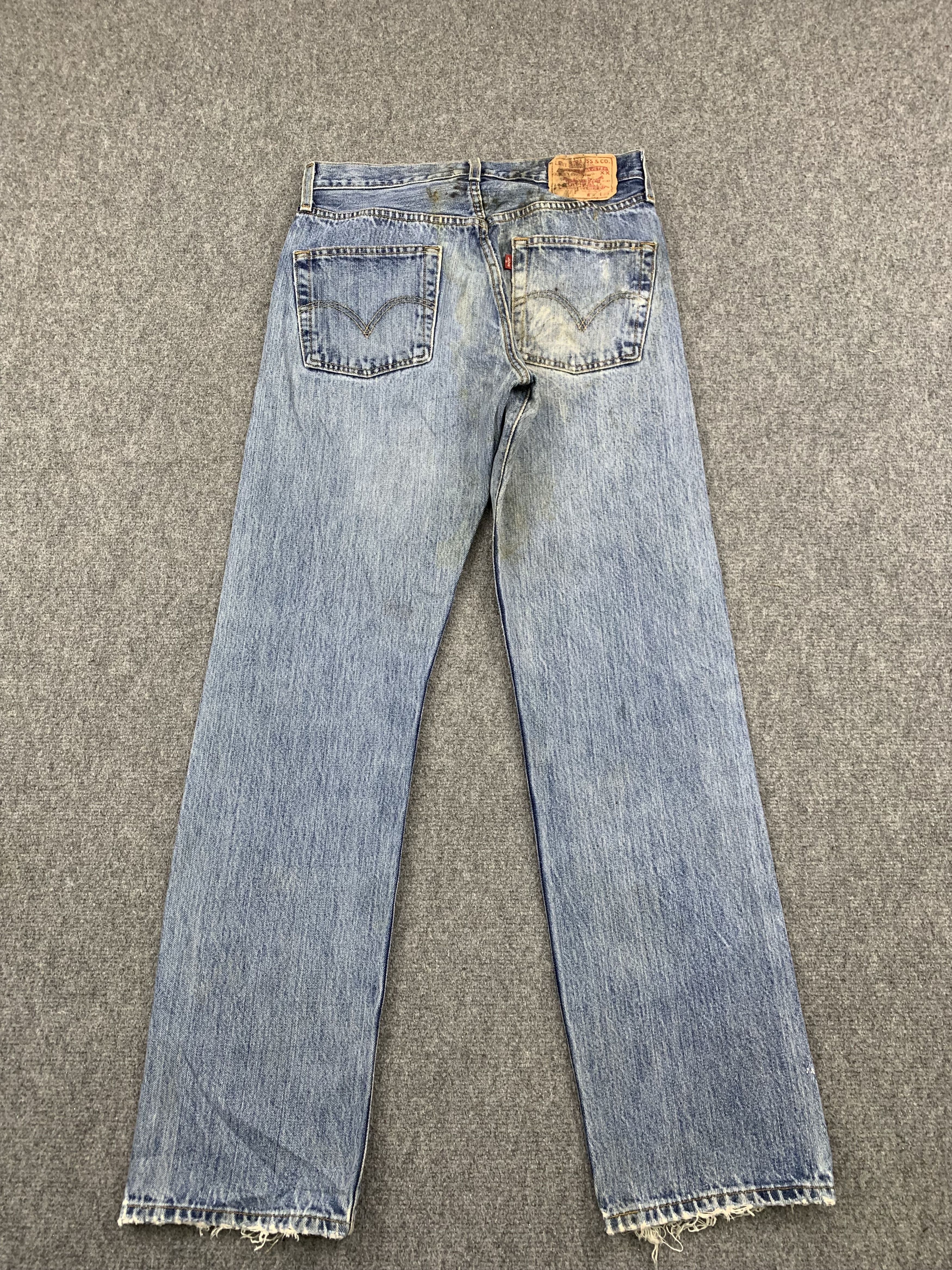 Levi's Vintage Levis 501 Light Wash Distressed Jeans DP1832 Size US 30 / EU 46 - 3 Thumbnail