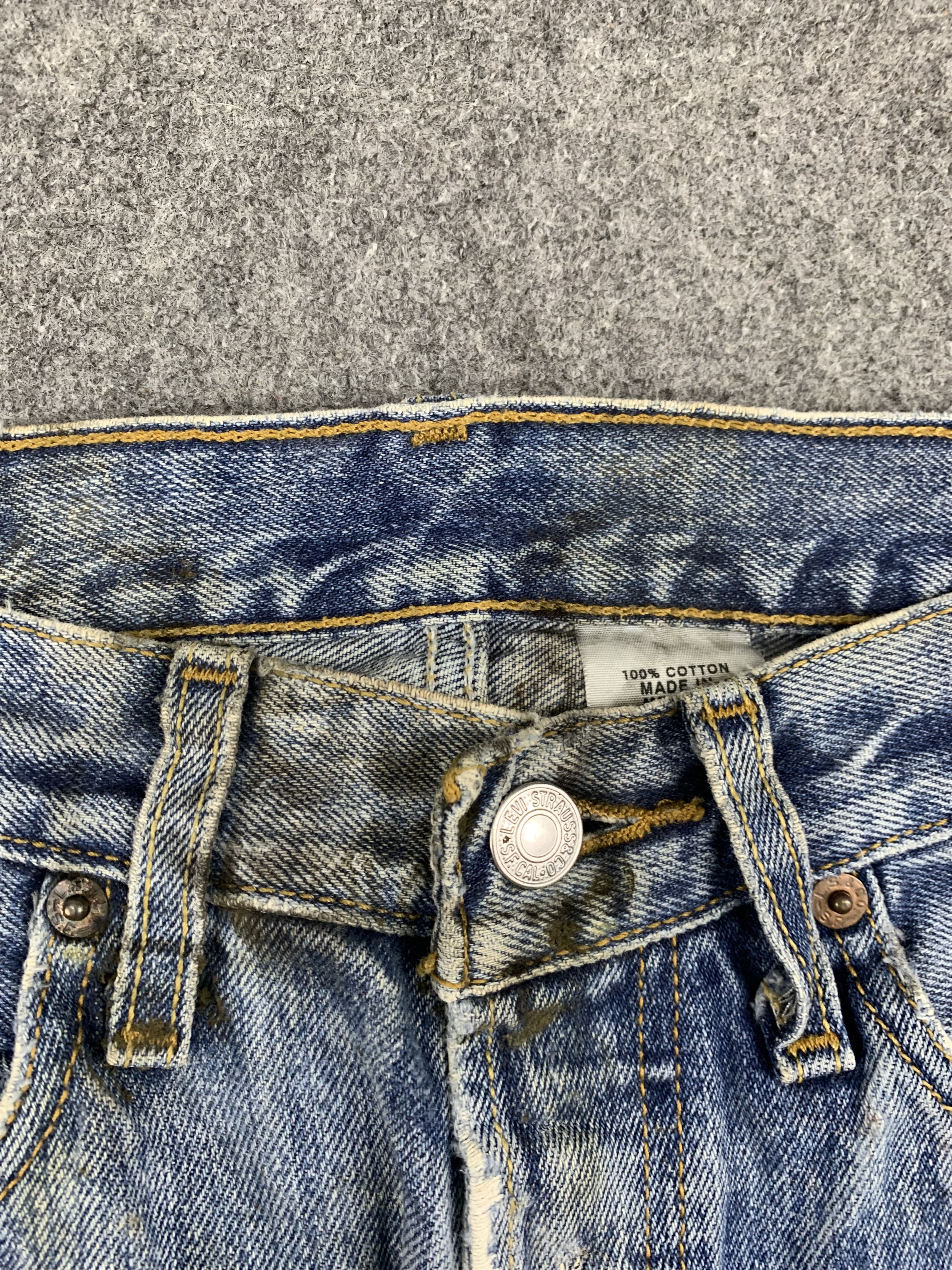 Levi's Vintage Levis 501 Light Wash Distressed Jeans DP1832 Size US 30 / EU 46 - 12 Thumbnail