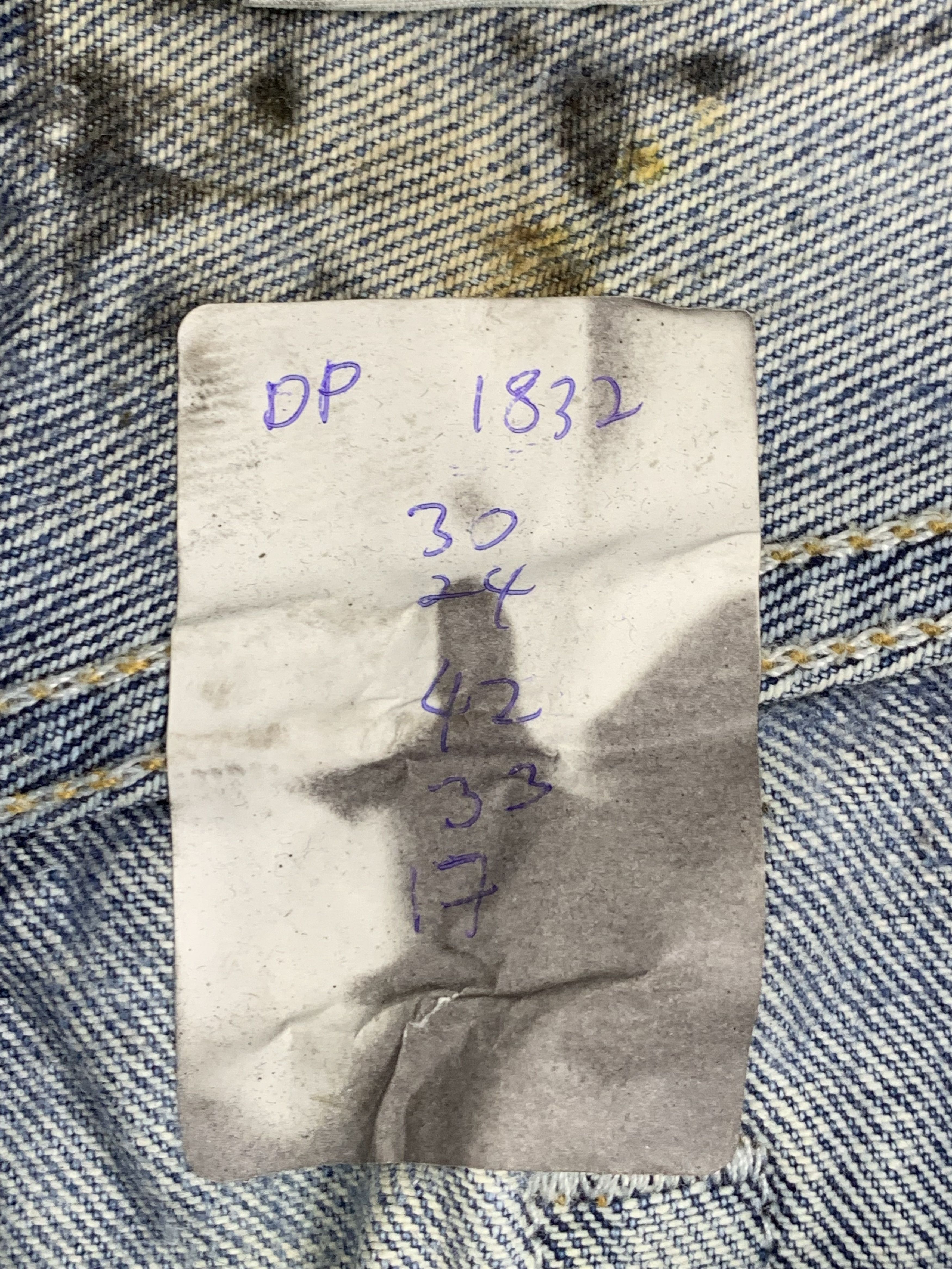 Levi's Vintage Levis 501 Light Wash Distressed Jeans DP1832 Size US 30 / EU 46 - 15 Thumbnail