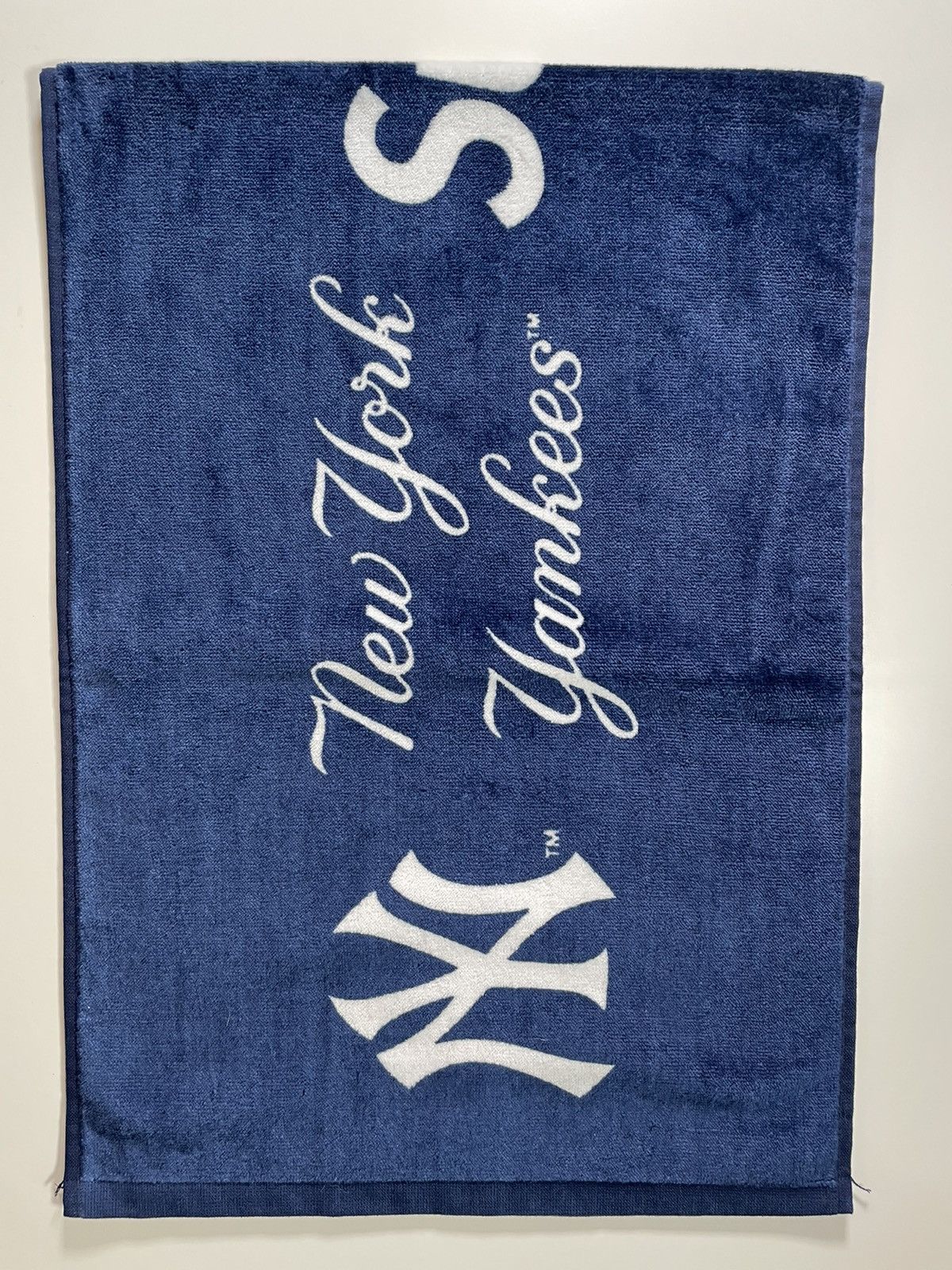 Supreme Supreme New York Yankees Towel Size ONE SIZE - 4 Thumbnail