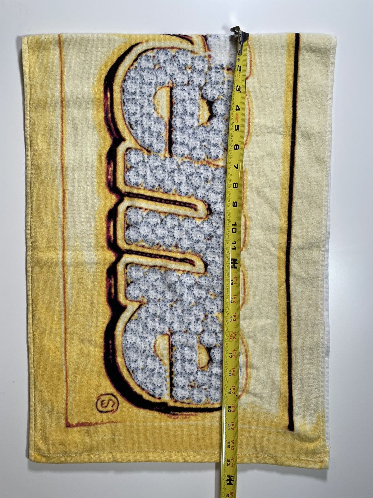 Supreme Supreme Bling Box Logo Towel 2013 Size ONE SIZE - 6 Thumbnail
