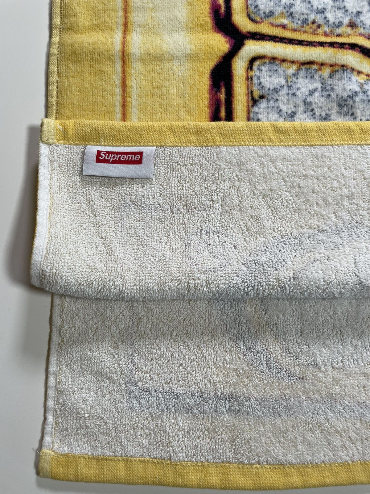 Supreme Supreme Bling Box Logo Towel 2013 Size ONE SIZE - 8 Thumbnail