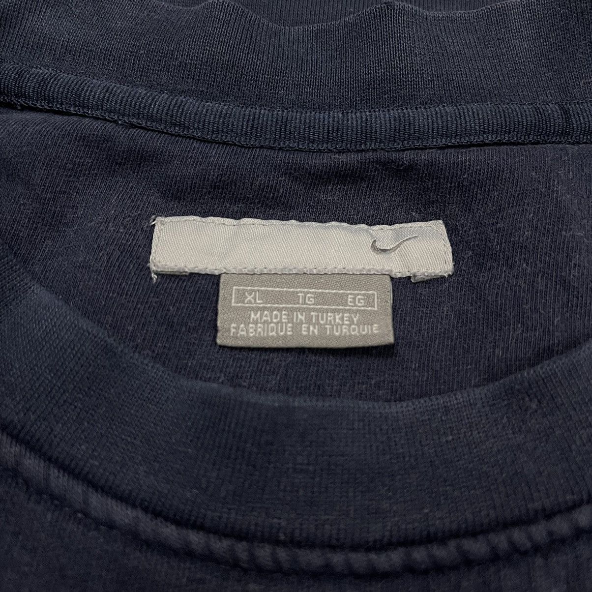Nike Vintage nike swoosh sweatshirt pullover baggy Size US XXL / EU 58 / 5 - 3 Thumbnail