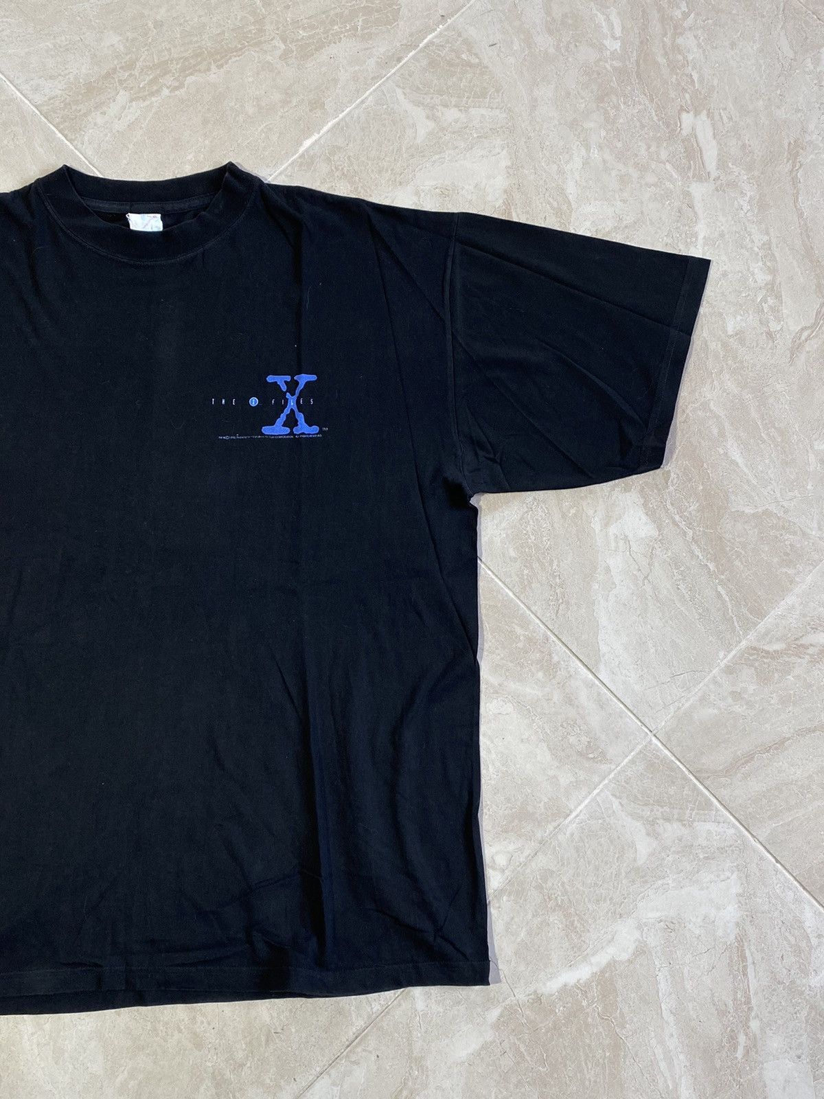 Vintage Vintage 1995 The X Files TV Series Promo tee Size US L / EU 52-54 / 3 - 4 Thumbnail
