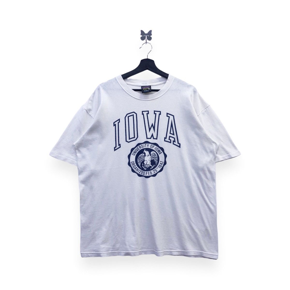 ‘Vintage Unversity Of IOWA Big Logo T-shirt