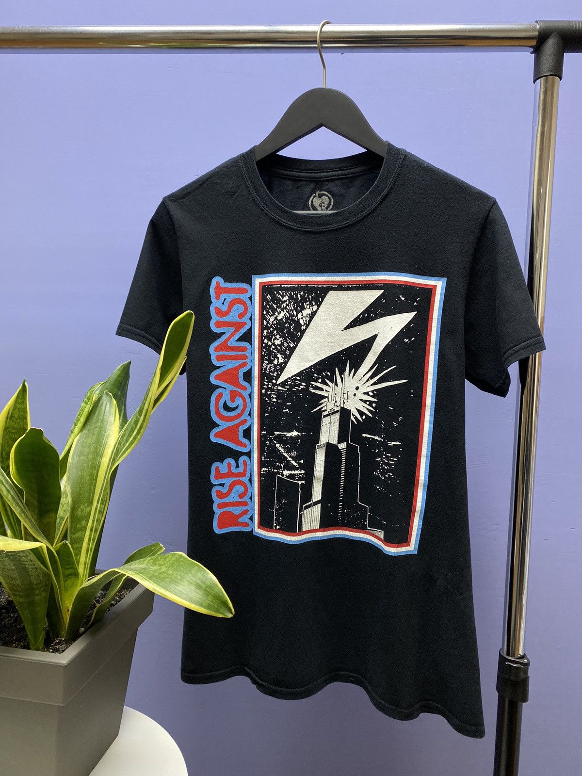 Band Tees Rise Against Band T Shirt Mens M Black Logo Tour Album Promo Size US M / EU 48-50 / 2 - 1 Thumbnail
