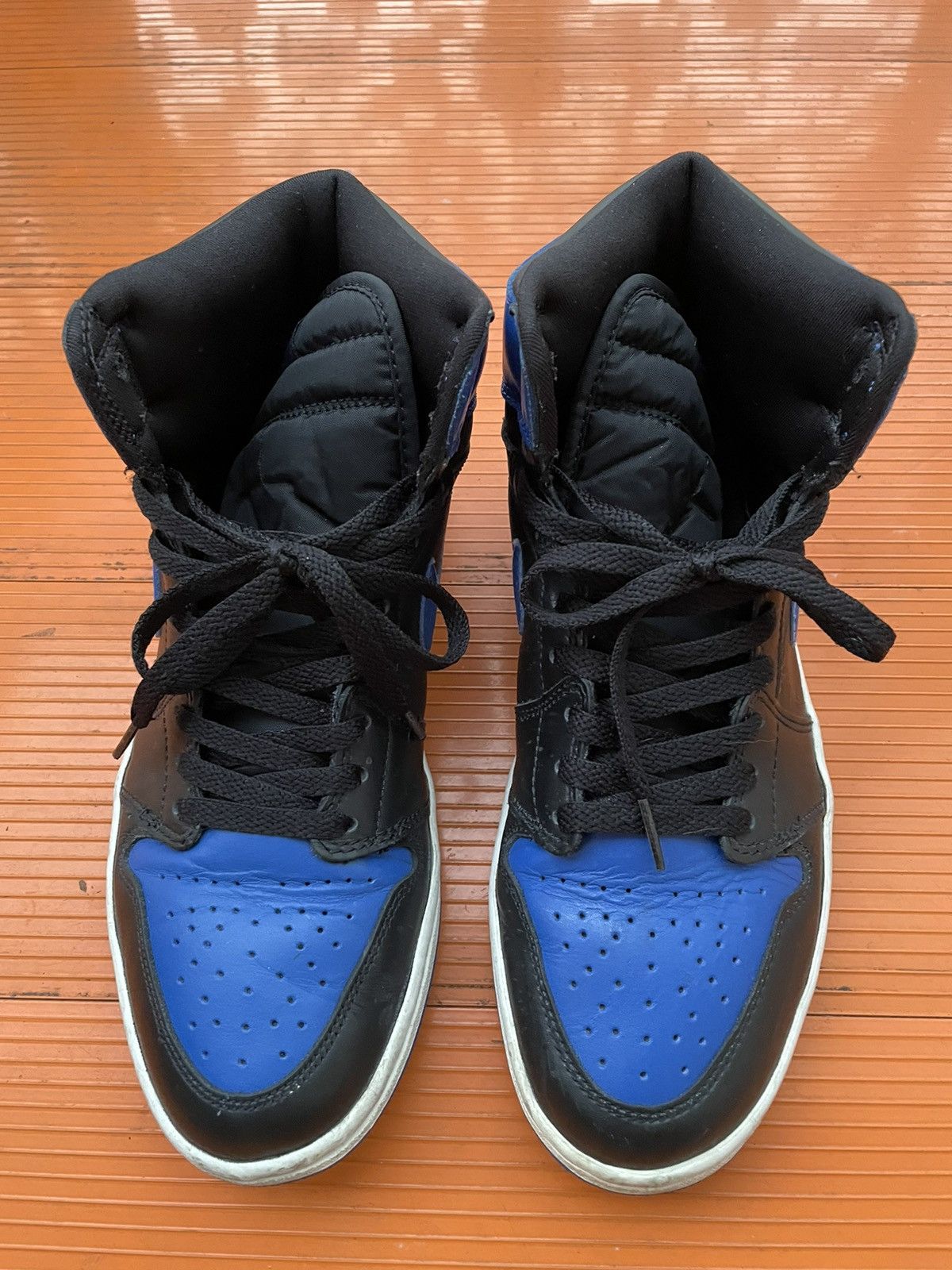 Jordan Brand Air Jordan 1 Royal 2001 Size US 9 / EU 42 - 2 Thumbnail