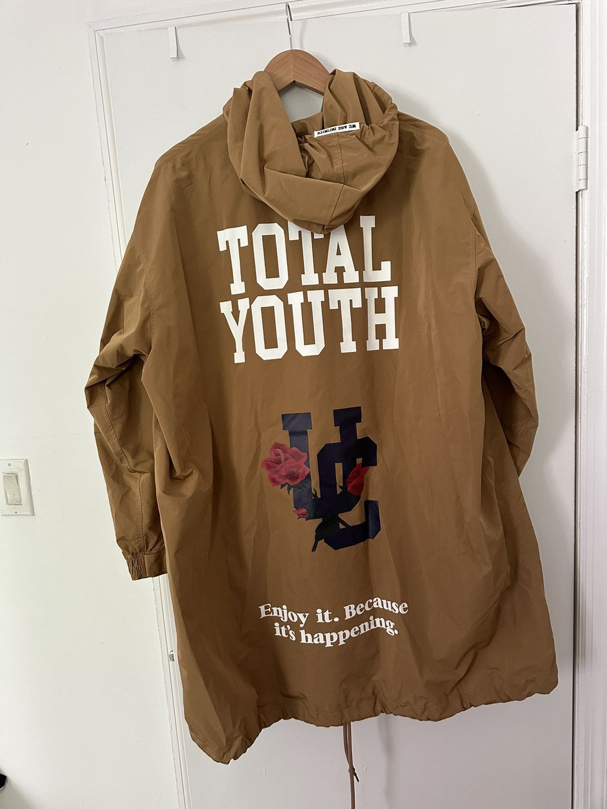 Undercover Total Youth Hooded Rain Parka, size 3 (L) Size US L / EU 52-54 / 3 - 7 Thumbnail