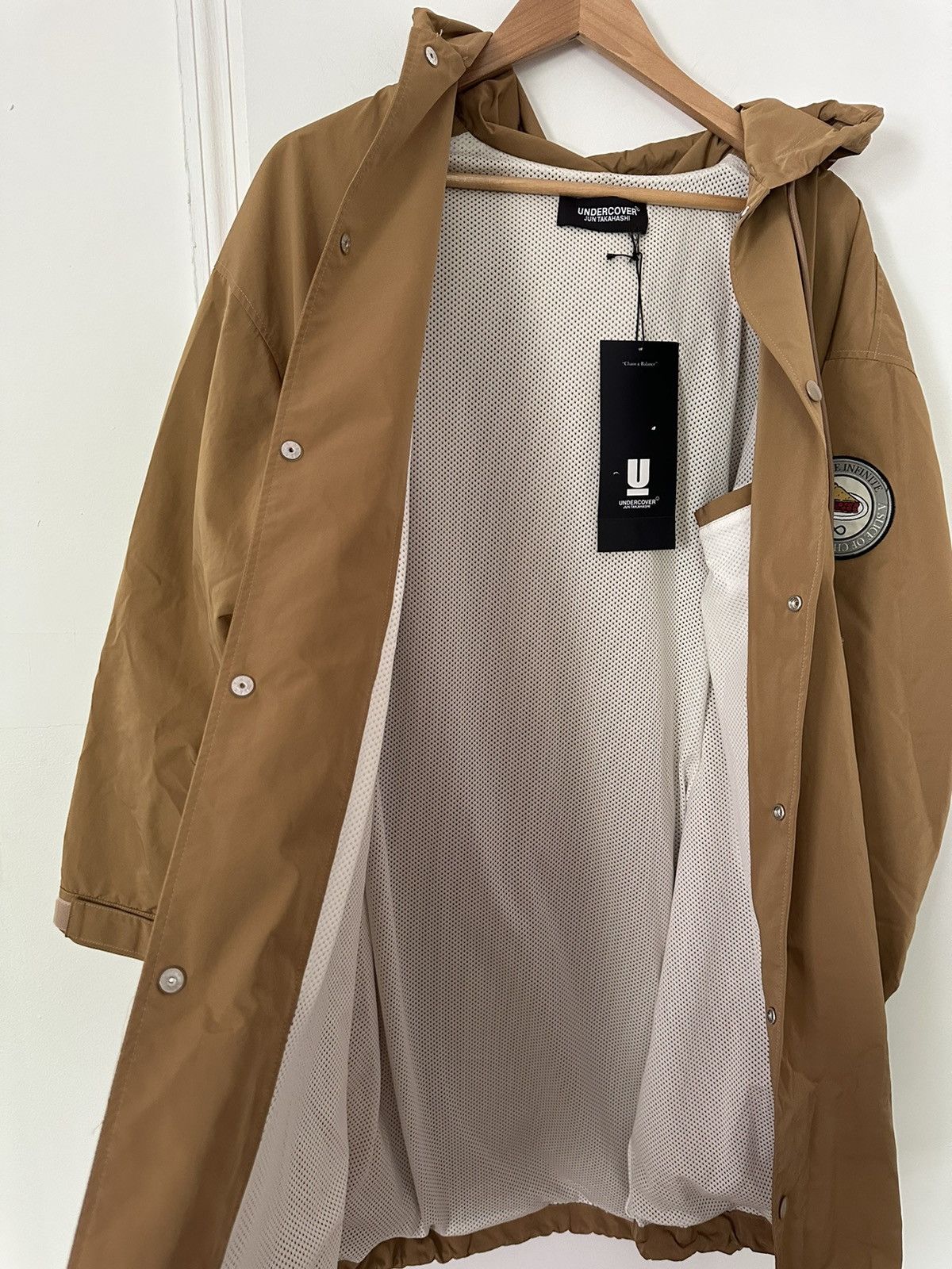 Undercover Total Youth Hooded Rain Parka, size 3 (L) Size US L / EU 52-54 / 3 - 13 Thumbnail