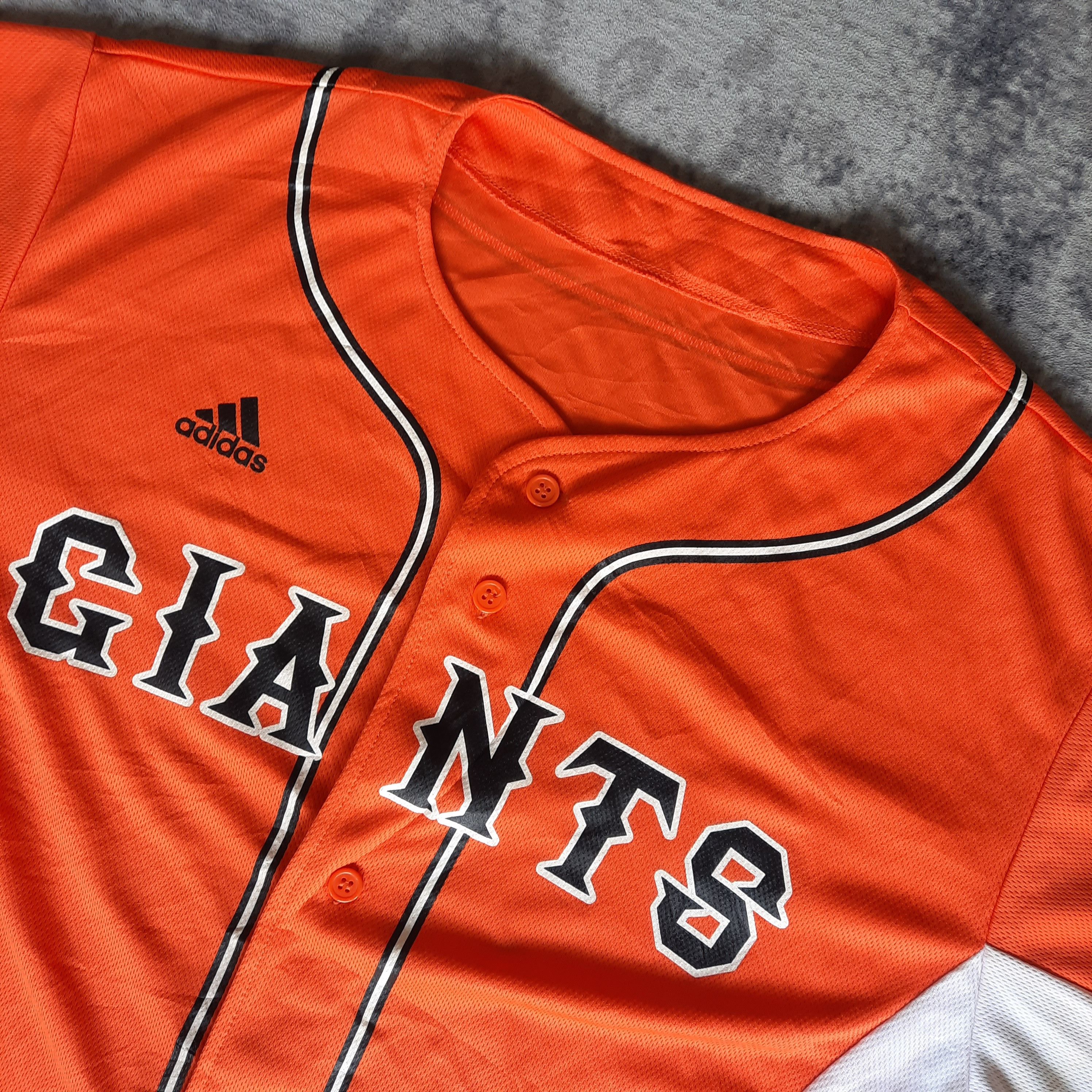 Adidas 🔥Adidas NPB yomiuri giants baseball club jersey Size US M / EU 48-50 / 2 - 2 Thumbnail
