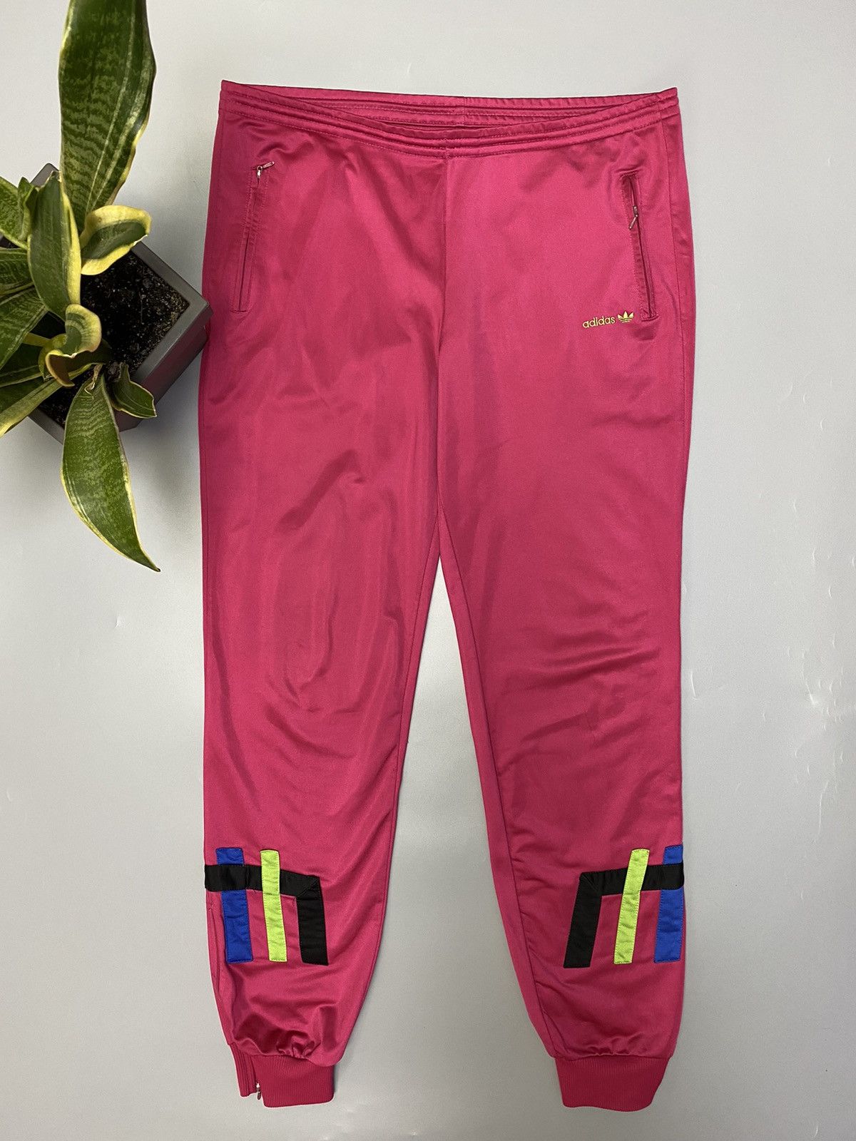 Adidas × Vintage Vintage Adidas Pink Track Pants Size US 36 / EU 52 - 1 Thumbnail
