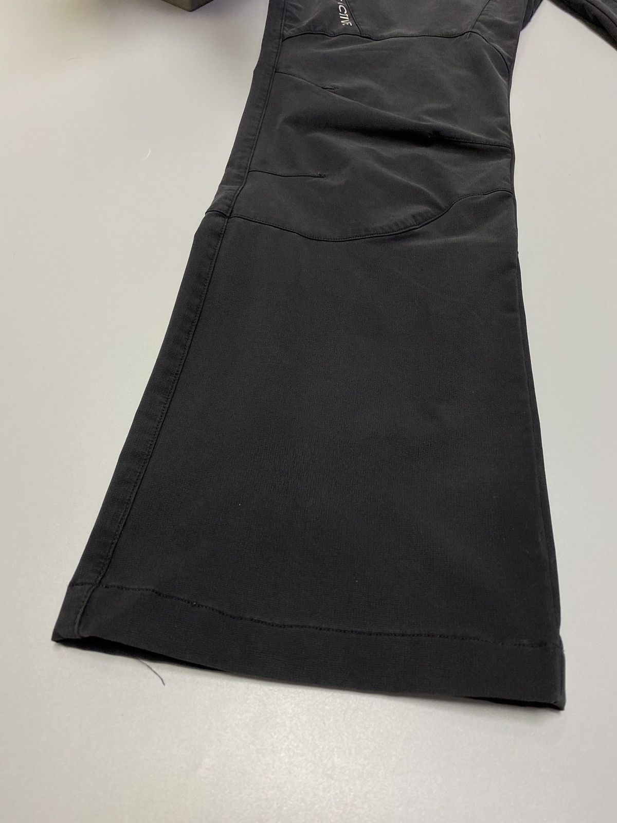 Vintage Salewa Black Hiking Track Pants Size US 34 / EU 50 - 25 Thumbnail