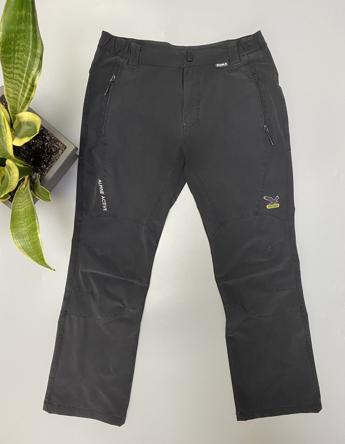 Vintage Salewa Black Hiking Track Pants Size US 34 / EU 50 - 1 Thumbnail