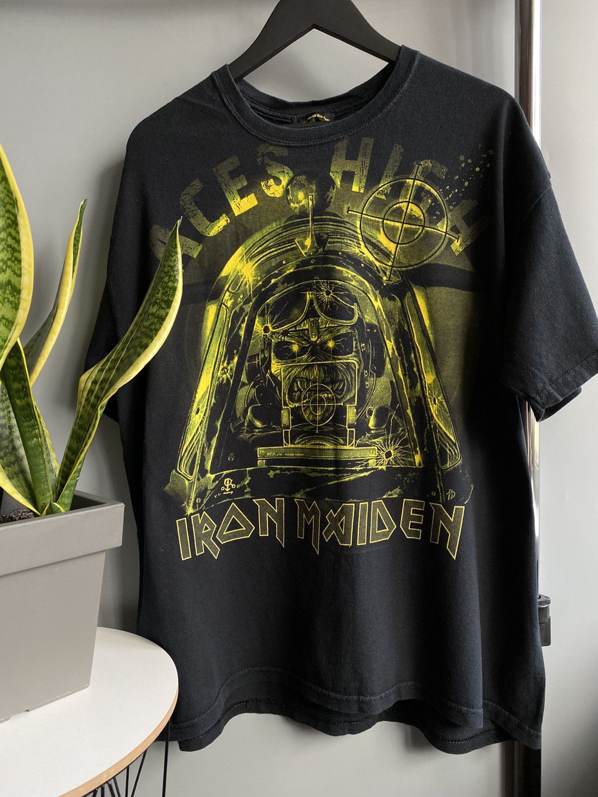 Band Tees Vintage Iron Maiden “Aces High “ 2010 Band T Shirt Size US XL / EU 56 / 4 - 2 Thumbnail