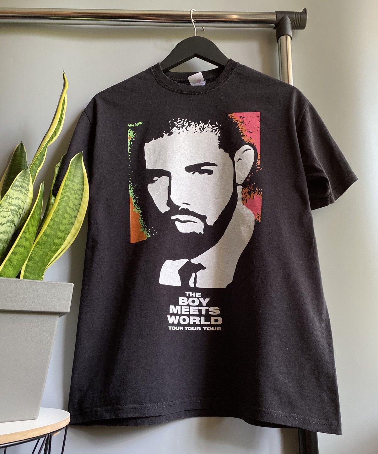 Band Tees 2017 Drake “The Boys Meets World Tour” T shirt Size US L / EU 52-54 / 3 - 5 Thumbnail