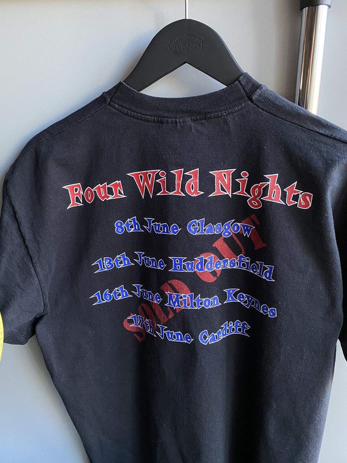 Band Tees Vintage Bon Jovi 2001 “Four Wild Nights” T Shirt Size US L / EU 52-54 / 3 - 7 Thumbnail