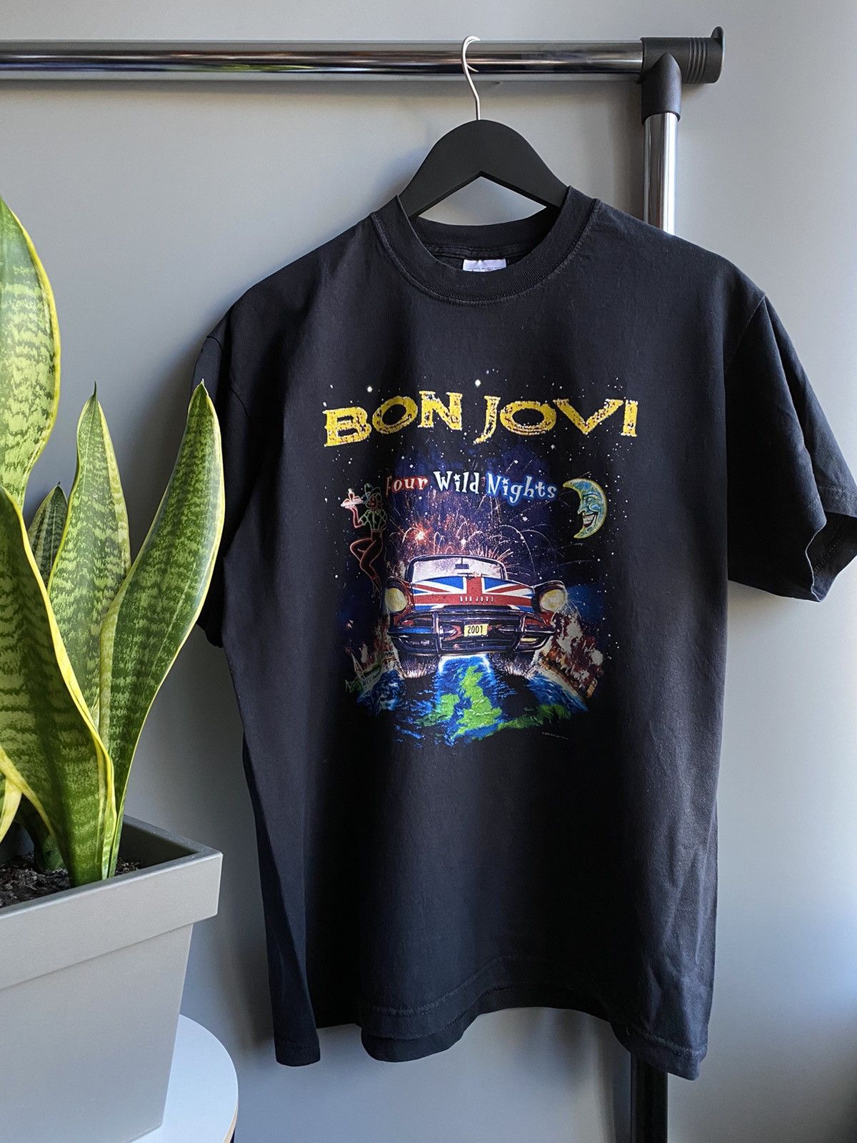 Band Tees Vintage Bon Jovi 2001 “Four Wild Nights” T Shirt Size US L / EU 52-54 / 3 - 1 Thumbnail