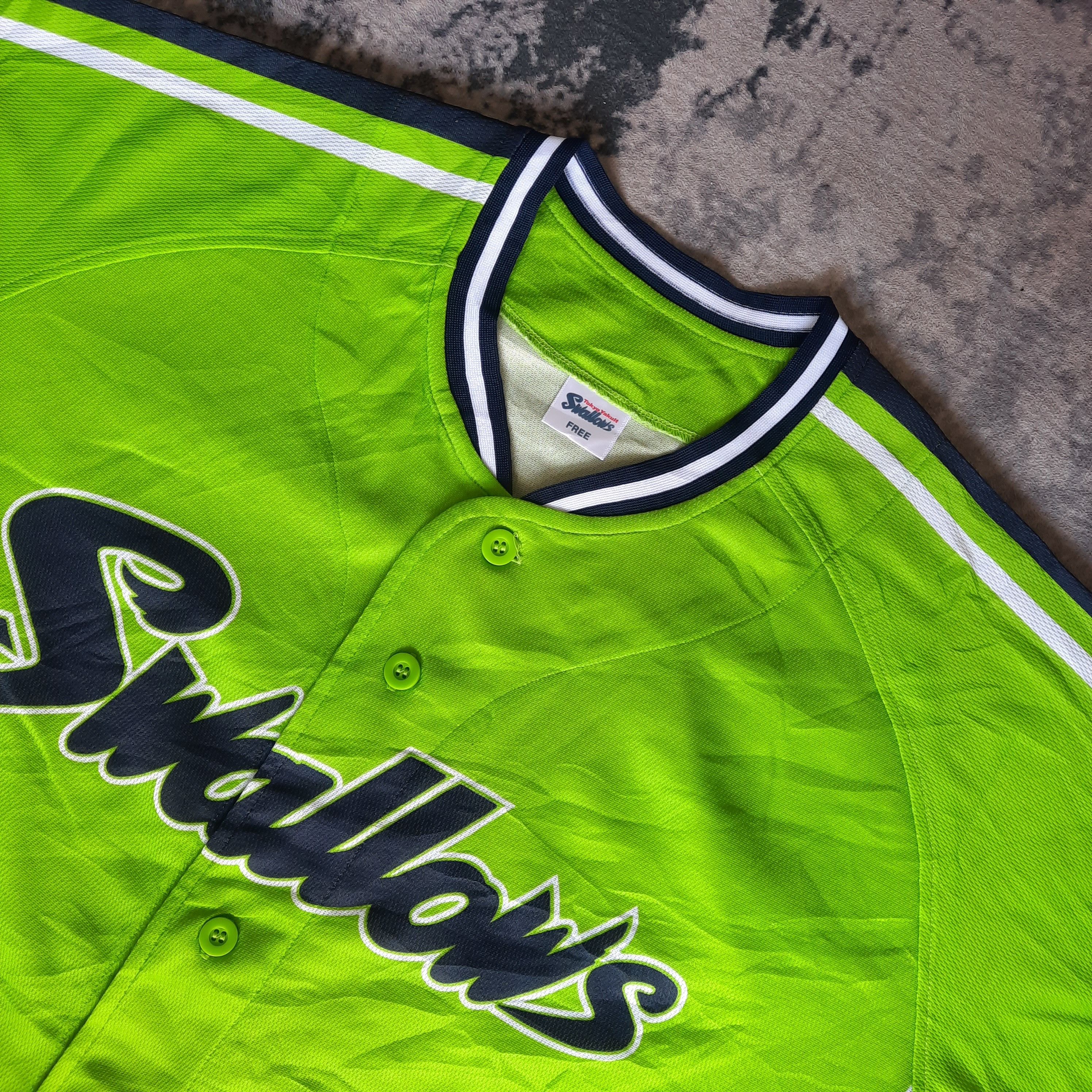 Japanese Brand 🔥NPB tokyo yakult swallows baseball jersey Size US M / EU 48-50 / 2 - 2 Thumbnail