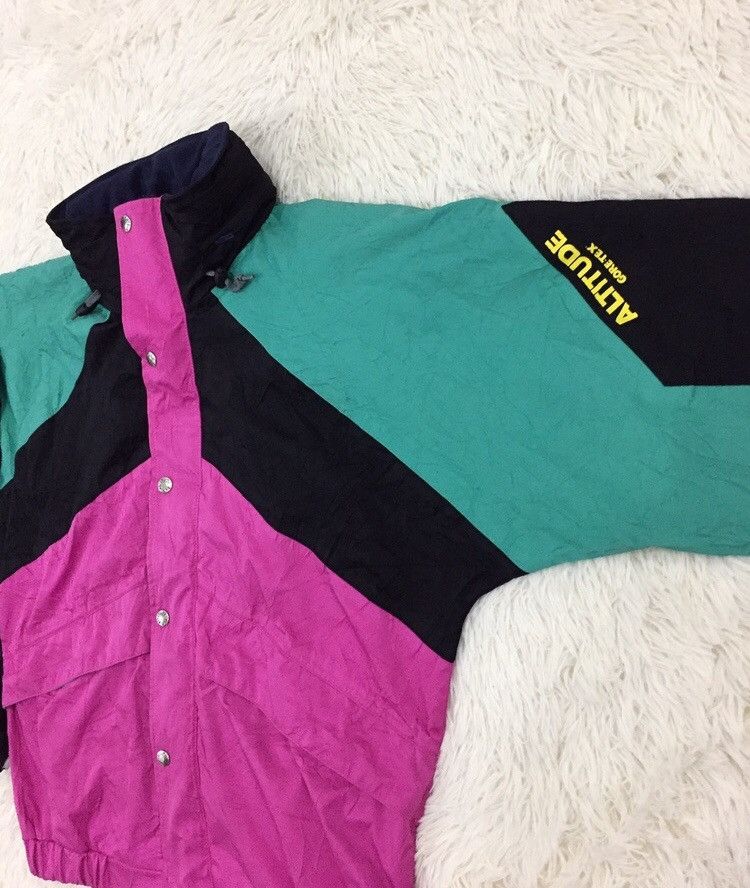 Goretex × Japanese Brand × Vintage Vintage Altitude Goretex Jacket Zipper Multicolour Block Size US L / EU 52-54 / 3 - 8 Thumbnail