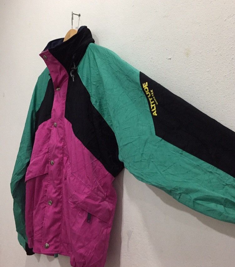 Goretex × Japanese Brand × Vintage Vintage Altitude Goretex Jacket Zipper Multicolour Block Size US L / EU 52-54 / 3 - 5 Thumbnail