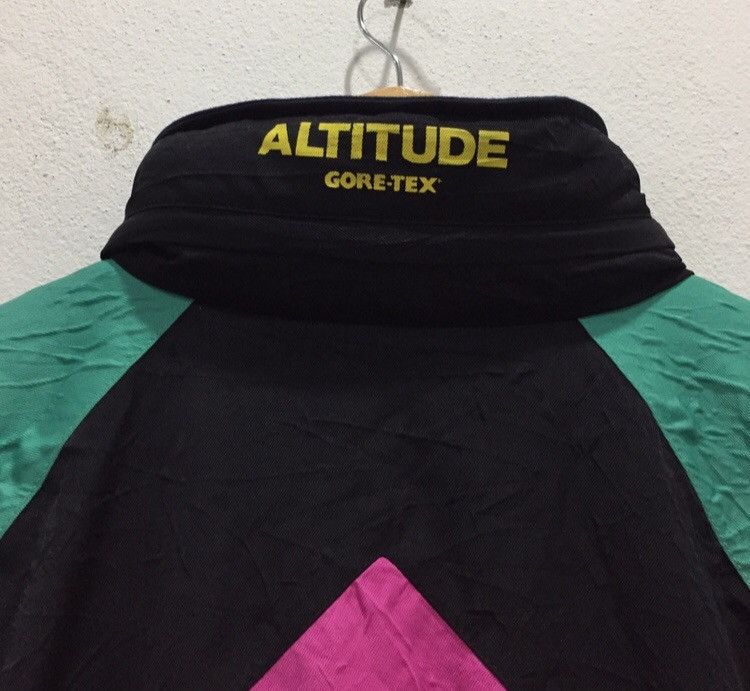 Goretex × Japanese Brand × Vintage Vintage Altitude Goretex Jacket Zipper Multicolour Block Size US L / EU 52-54 / 3 - 7 Thumbnail