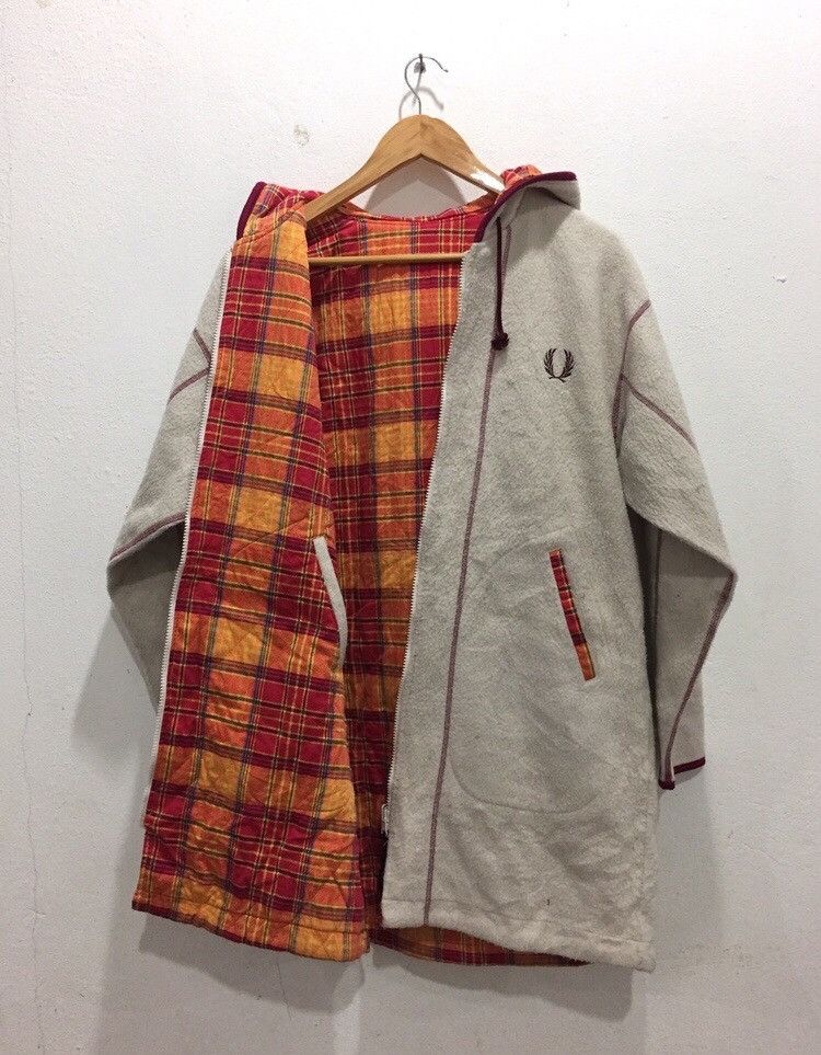 Fred Perry Reversible Fred Perry Sherpa Fleece Jacket Quilted Tartan Size US S / EU 44-46 / 1 - 1 Thumbnail