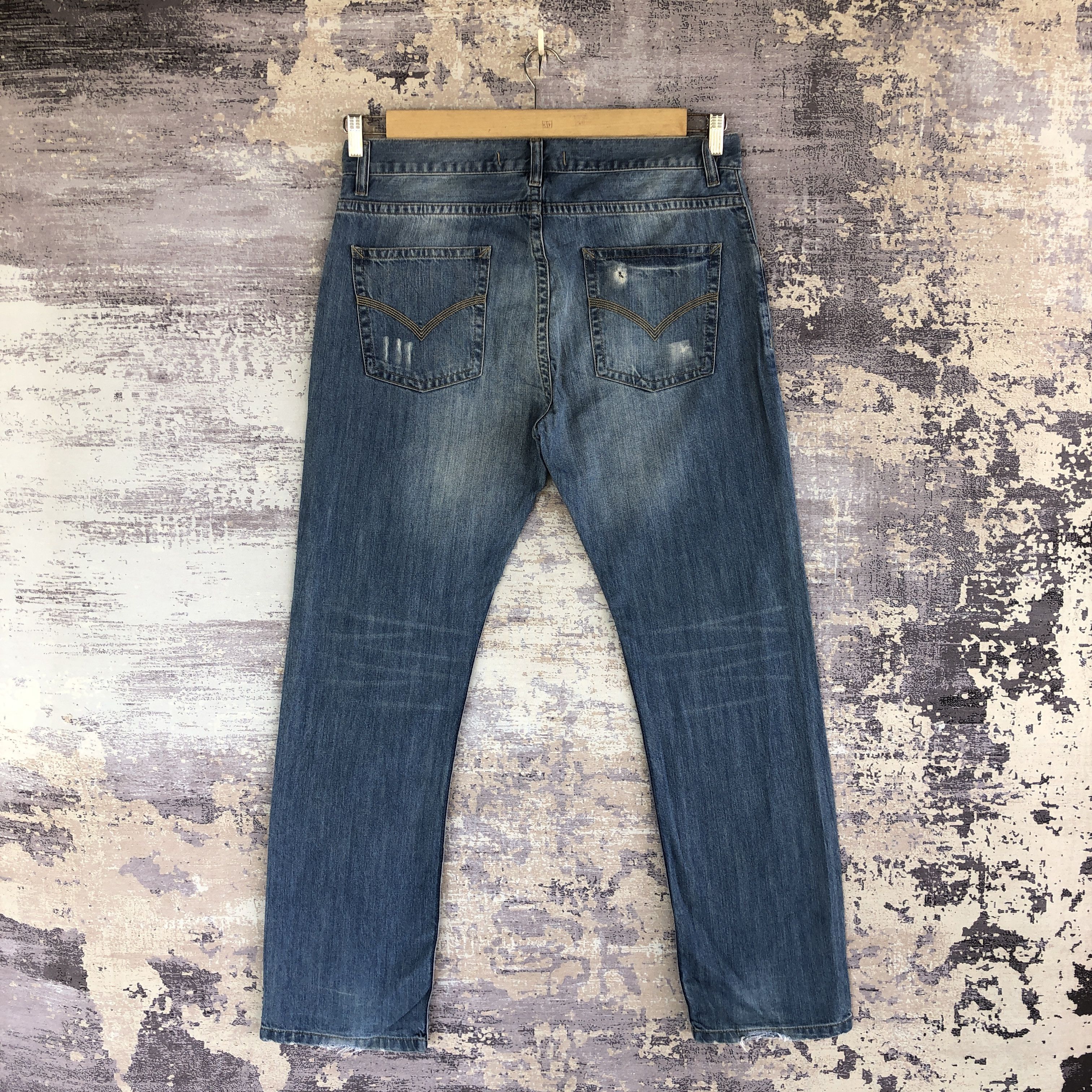 Designer × Vintage Vintage Collezione Distressed Jeans Japanese Denim Pants Size US 36 / EU 52 - 2 Thumbnail