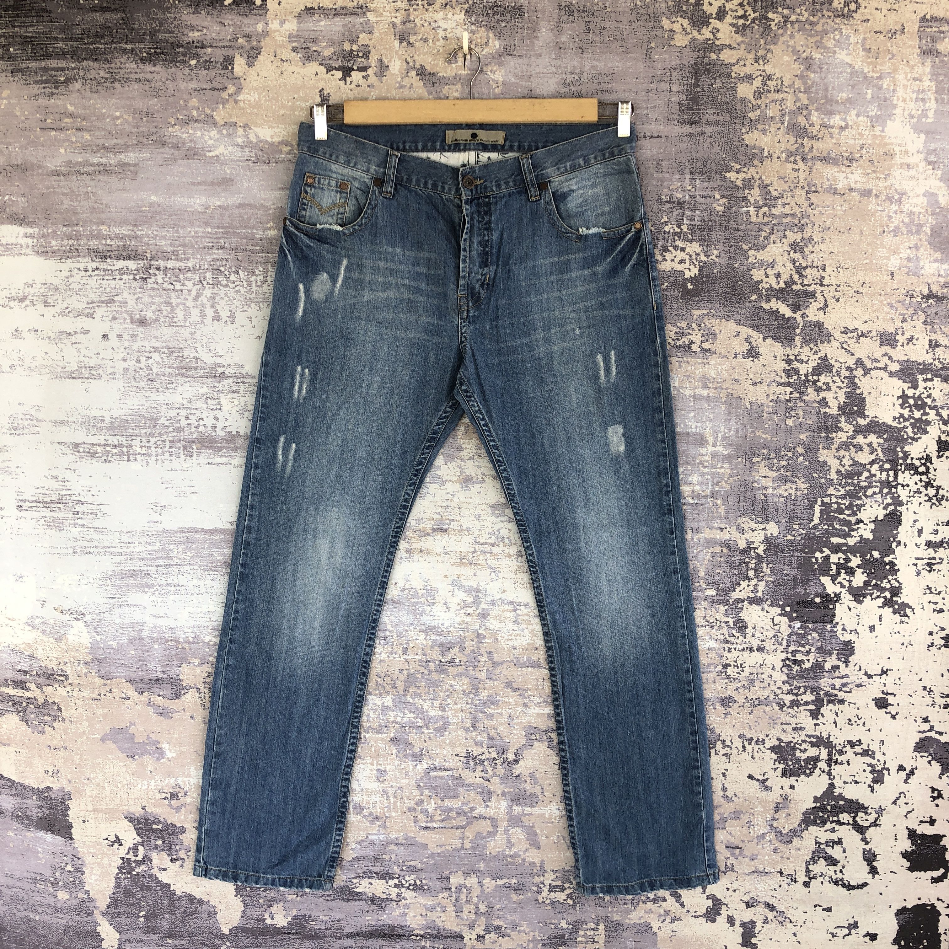 Designer × Vintage Vintage Collezione Distressed Jeans Japanese Denim Pants Size US 36 / EU 52 - 1 Thumbnail