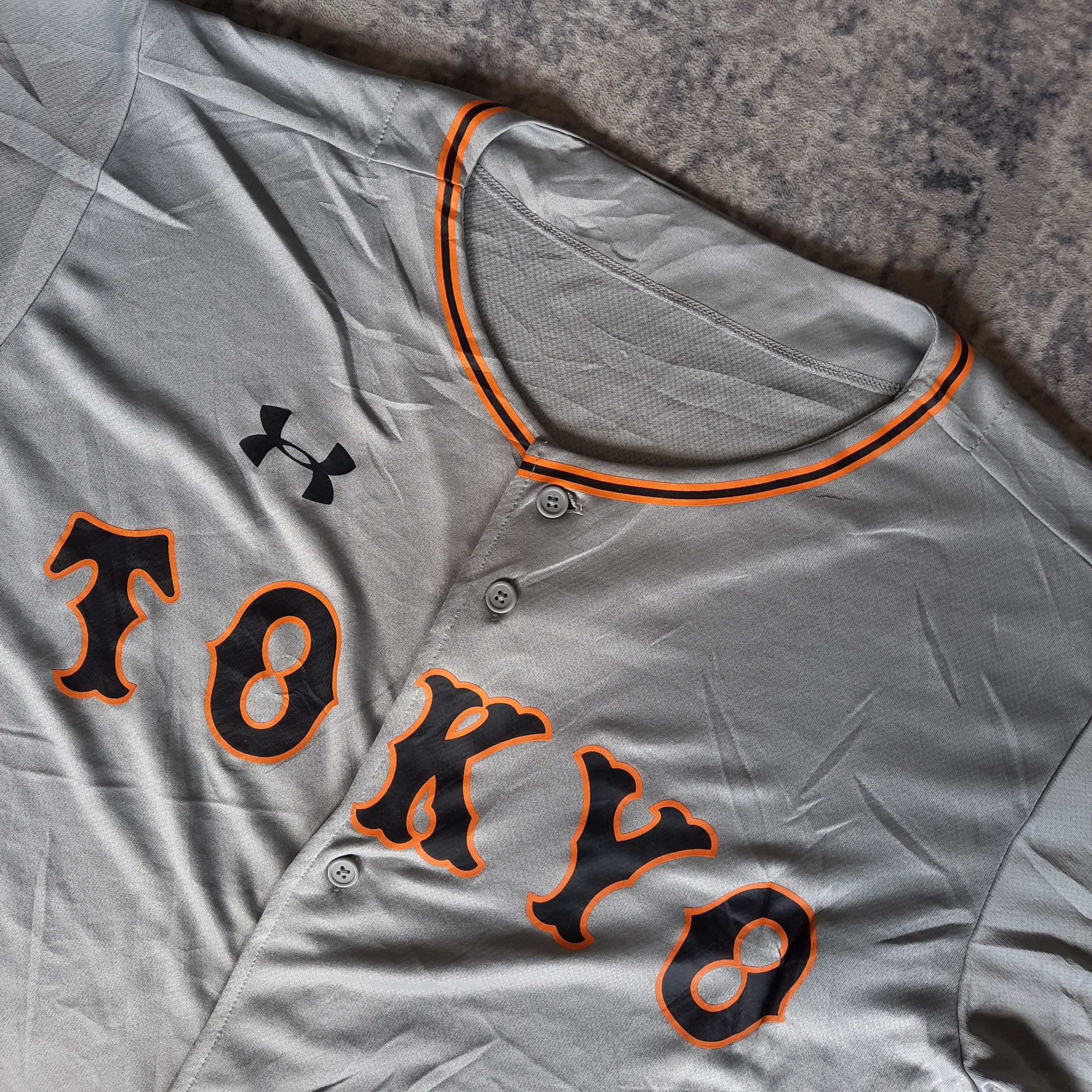 Giant × Under Armour 🔥Under armour NPB yomiuri giants 'tokyo' baseball jersey Size US M / EU 48-50 / 2 - 2 Thumbnail