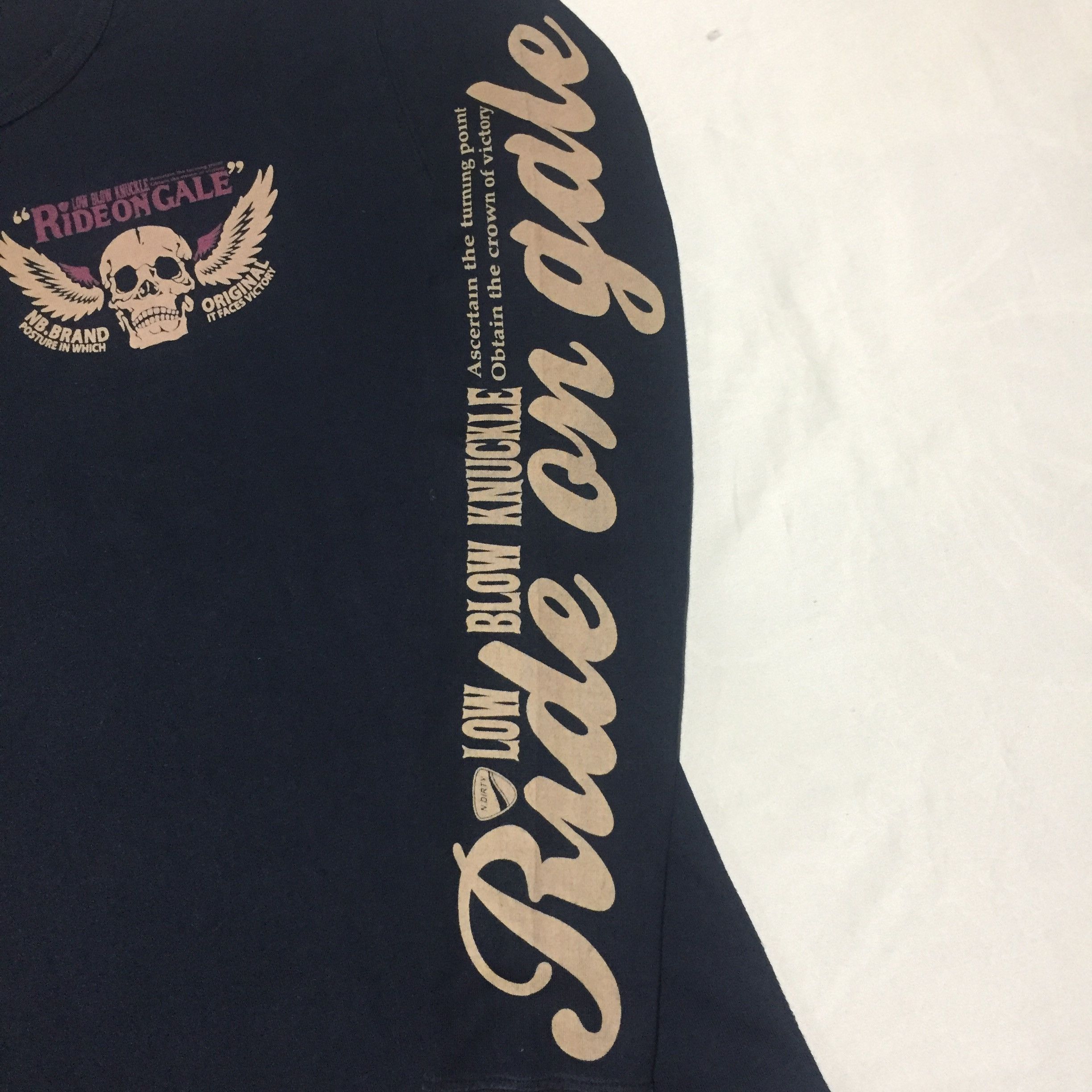 Vintage LOW BLOW KNUCKLE Ride On Gale Motorcycle Longsleeve Tshirt Size L / US 10 / IT 46 - 7 Thumbnail