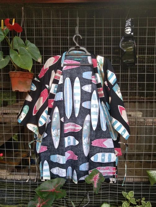 Designer LIGHTLAYERS HAWAIIAN MEN KIMONO Size US L / EU 52-54 / 3 - 2 Thumbnail
