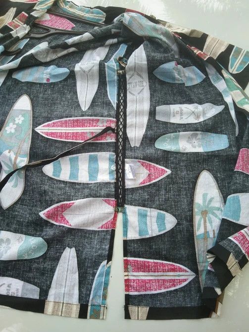 Designer LIGHTLAYERS HAWAIIAN MEN KIMONO Size US L / EU 52-54 / 3 - 11 Thumbnail