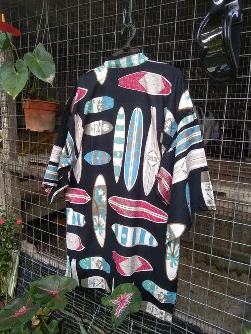 Designer LIGHTLAYERS HAWAIIAN MEN KIMONO Size US L / EU 52-54 / 3 - 9 Thumbnail