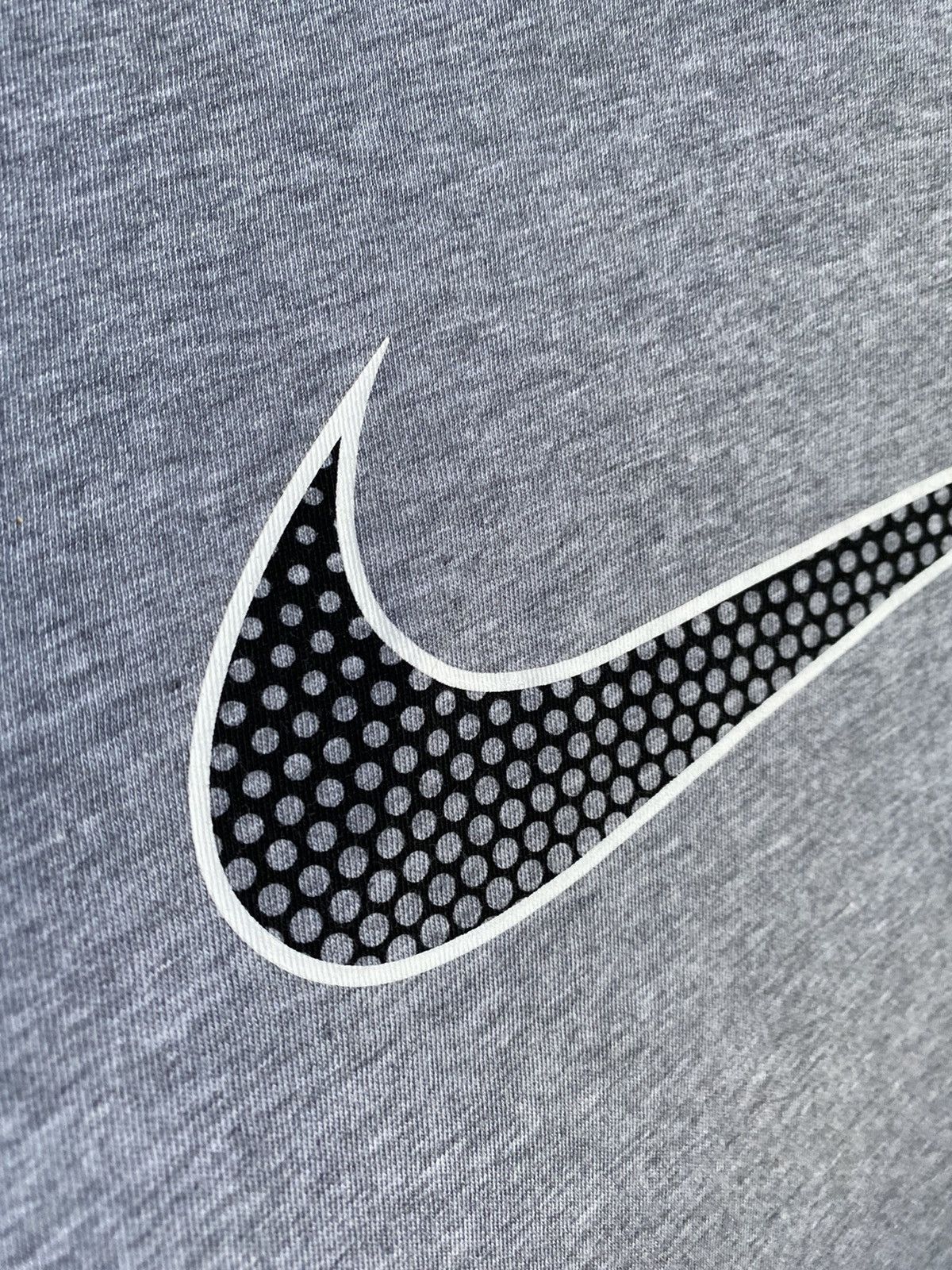 Nike × Vintage Nike Big Swoosh Logo T Shirt Size US L / EU 52-54 / 3 - 6 Thumbnail
