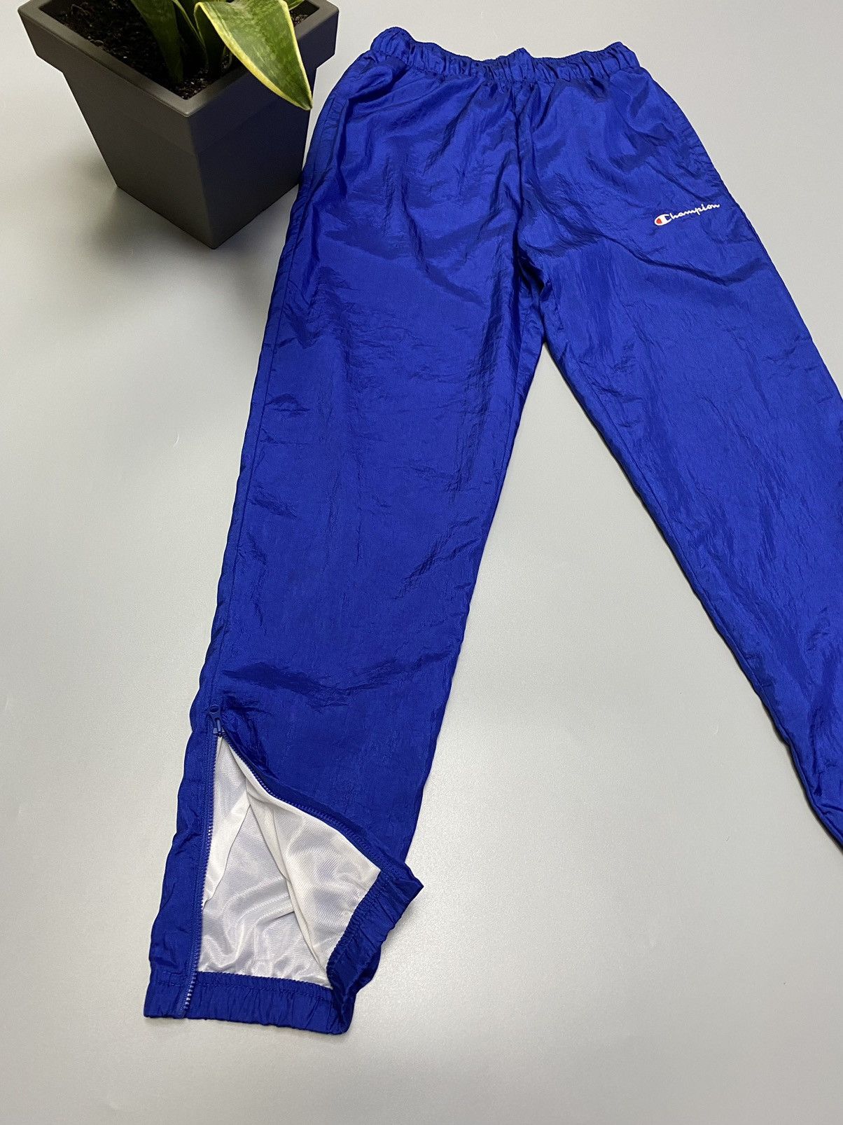 Champion × Vintage Vintage Champion Track Pants Nylon Trousers Men’s S Blue Size US 30 / EU 46 - 6 Thumbnail