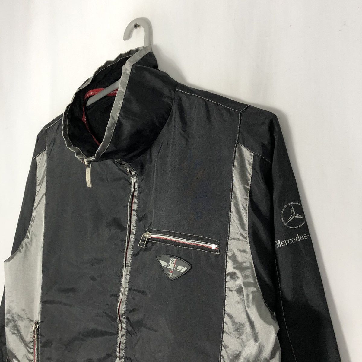 Formula 1 × Mercedes-Benz 🔥Rare🔥Formula One Mercedes Benz Racing Sports Light Jacket Size US L / EU 52-54 / 3 - 6 Thumbnail